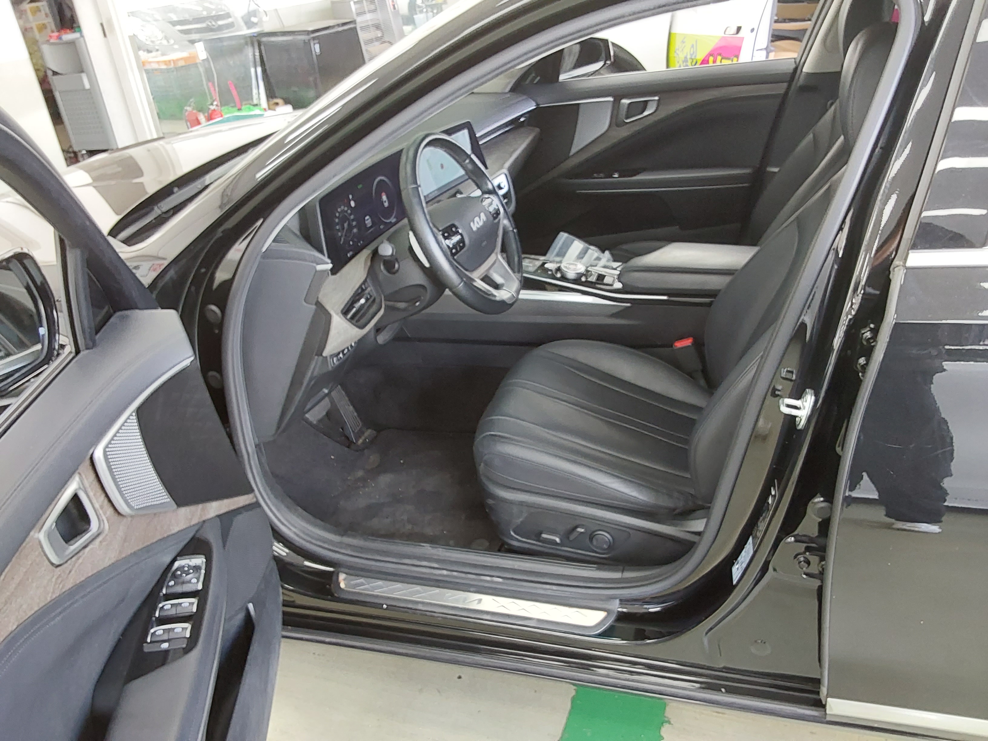 كيا K8 2022 - صورة 9