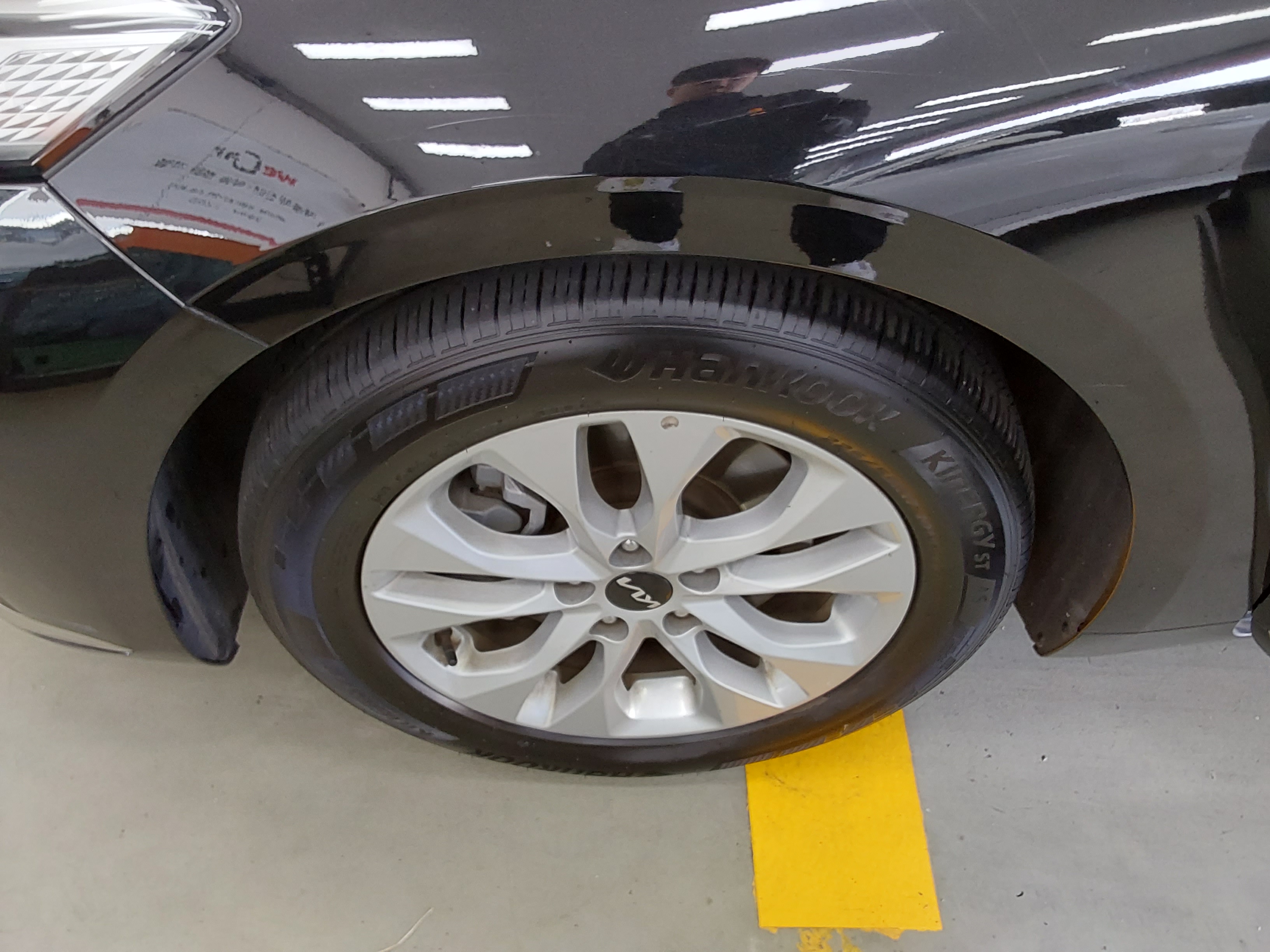 كيا K8 2022 - صورة 16