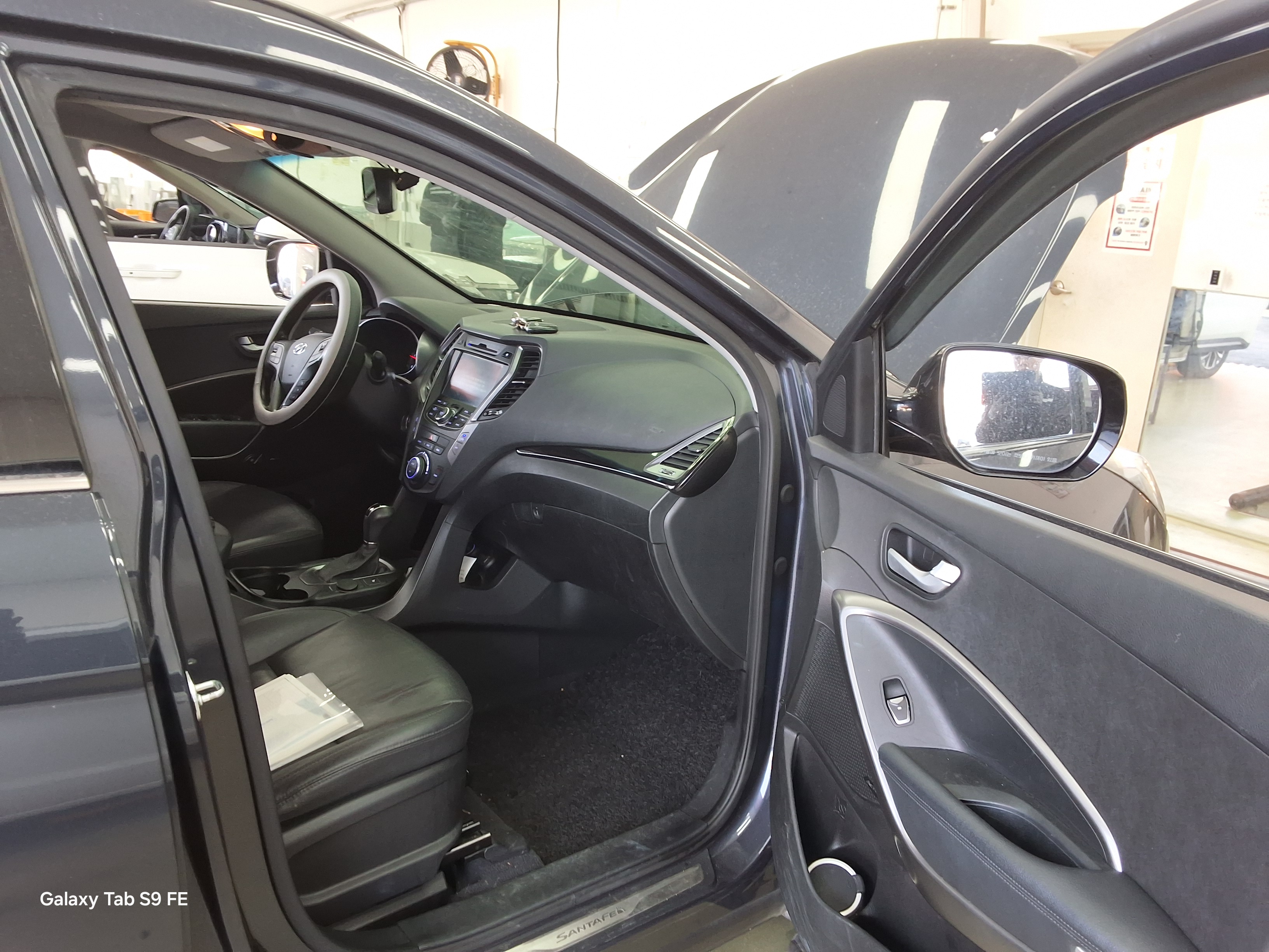 Hyundai Santa Fe 2014 - Image 13