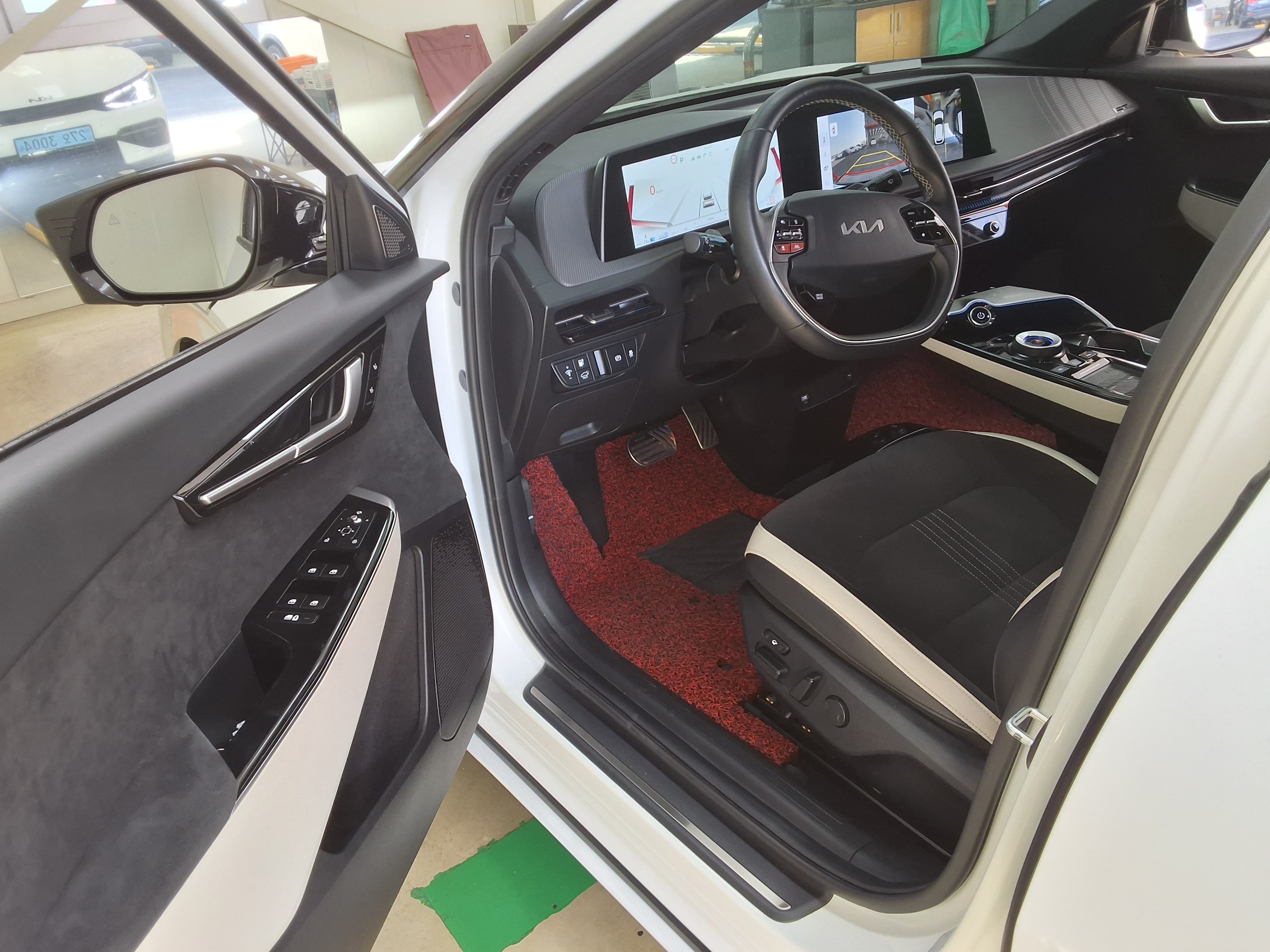 Kia EV6 2022 - Image 9