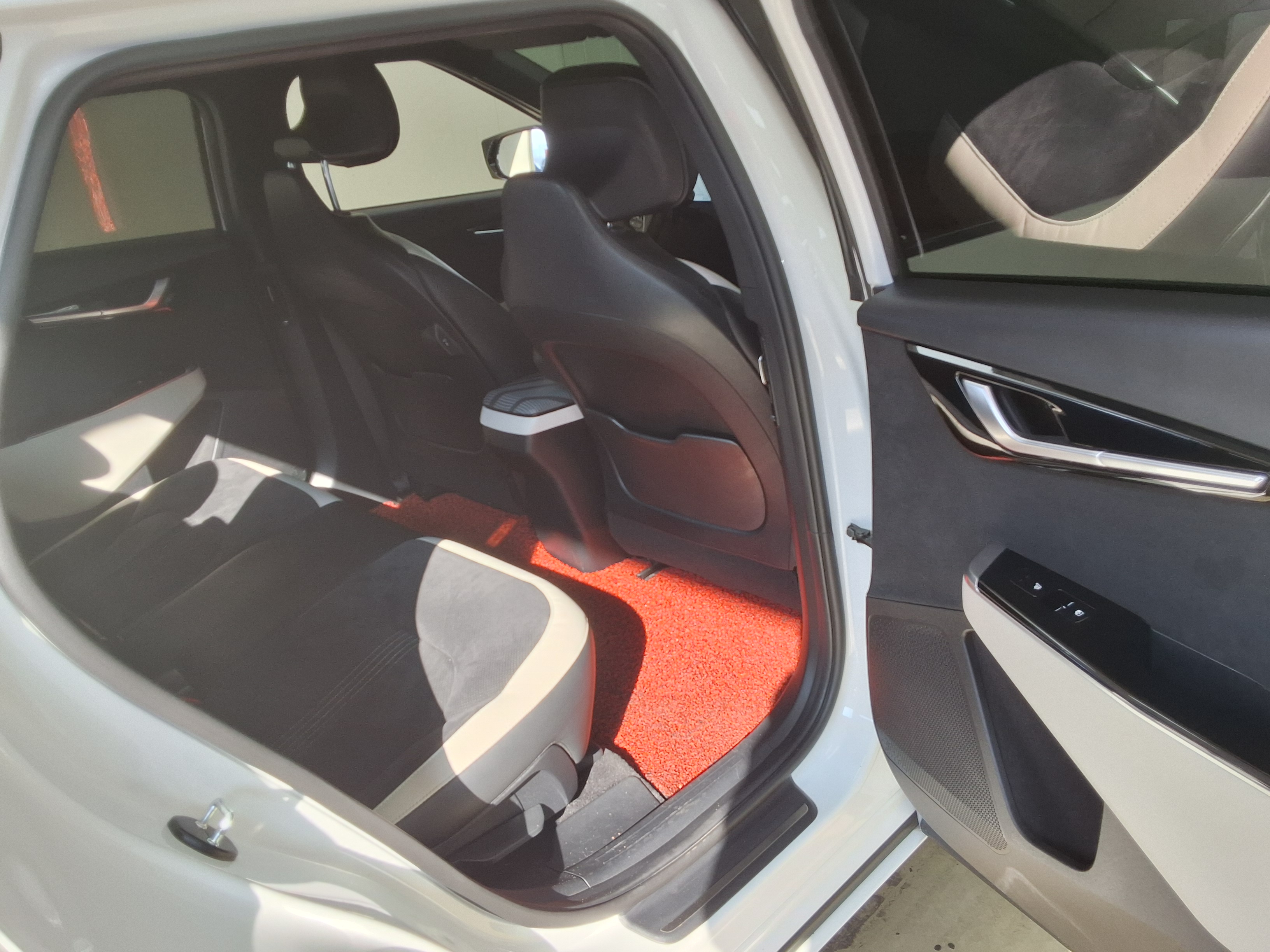 Kia EV6 2022 - Image 12