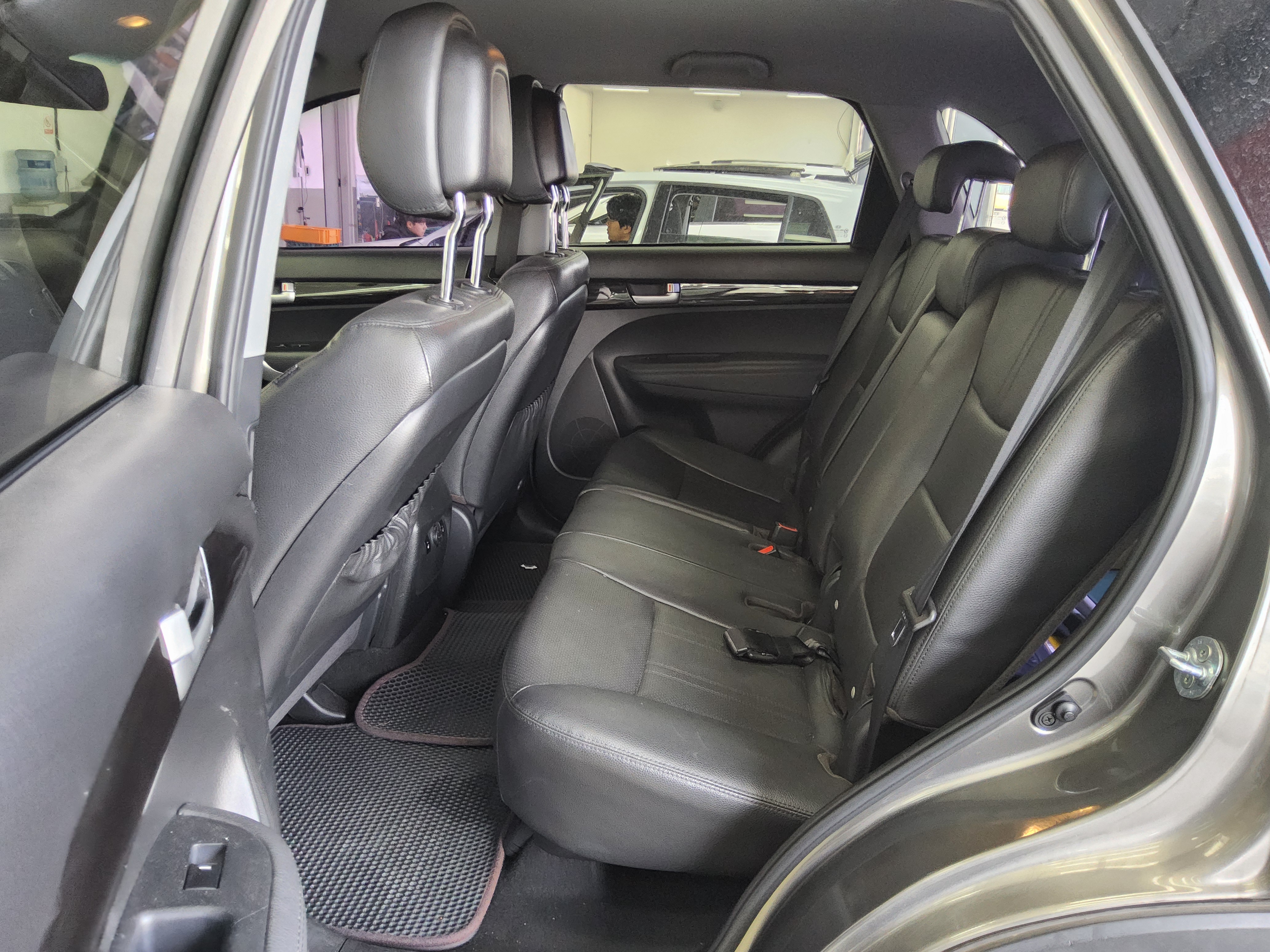 Kia Sorento 2011 - Image 11