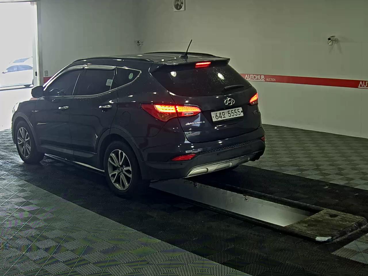 Hyundai Santa Fe 2014 - Image 5