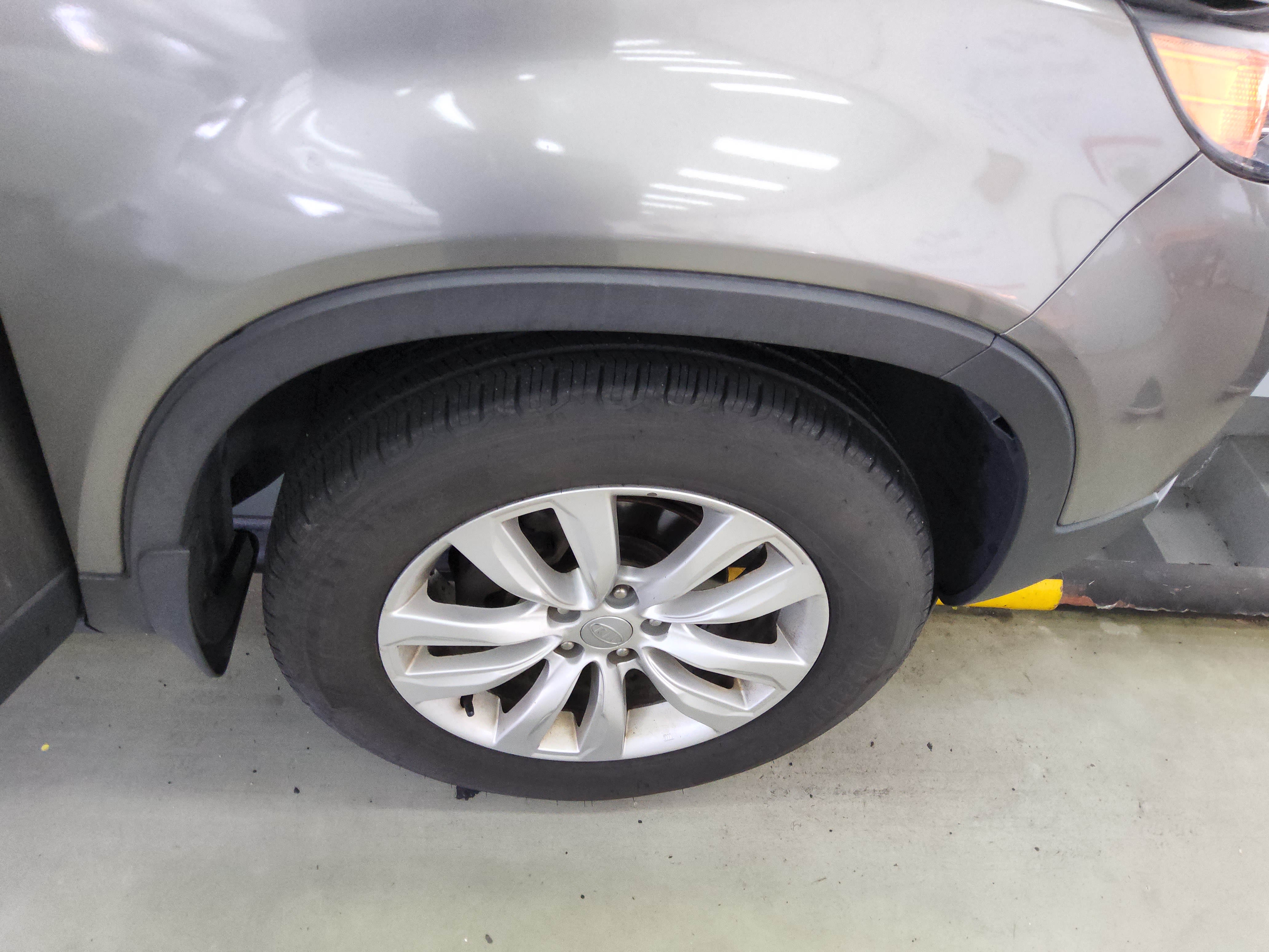 Kia Sorento 2011 - Image 20