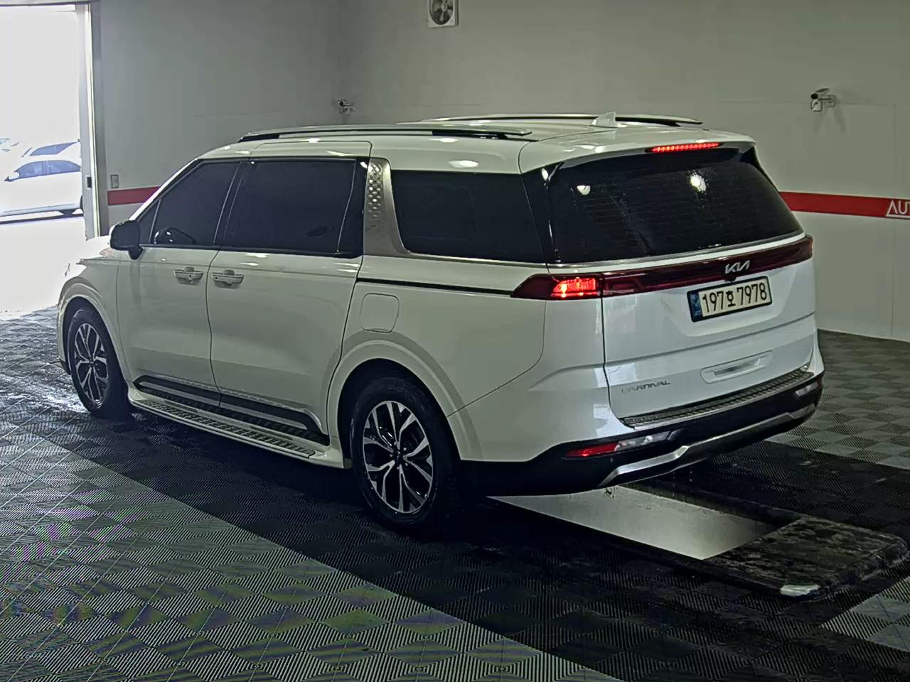 Kia Carnival 2022 - Image 5