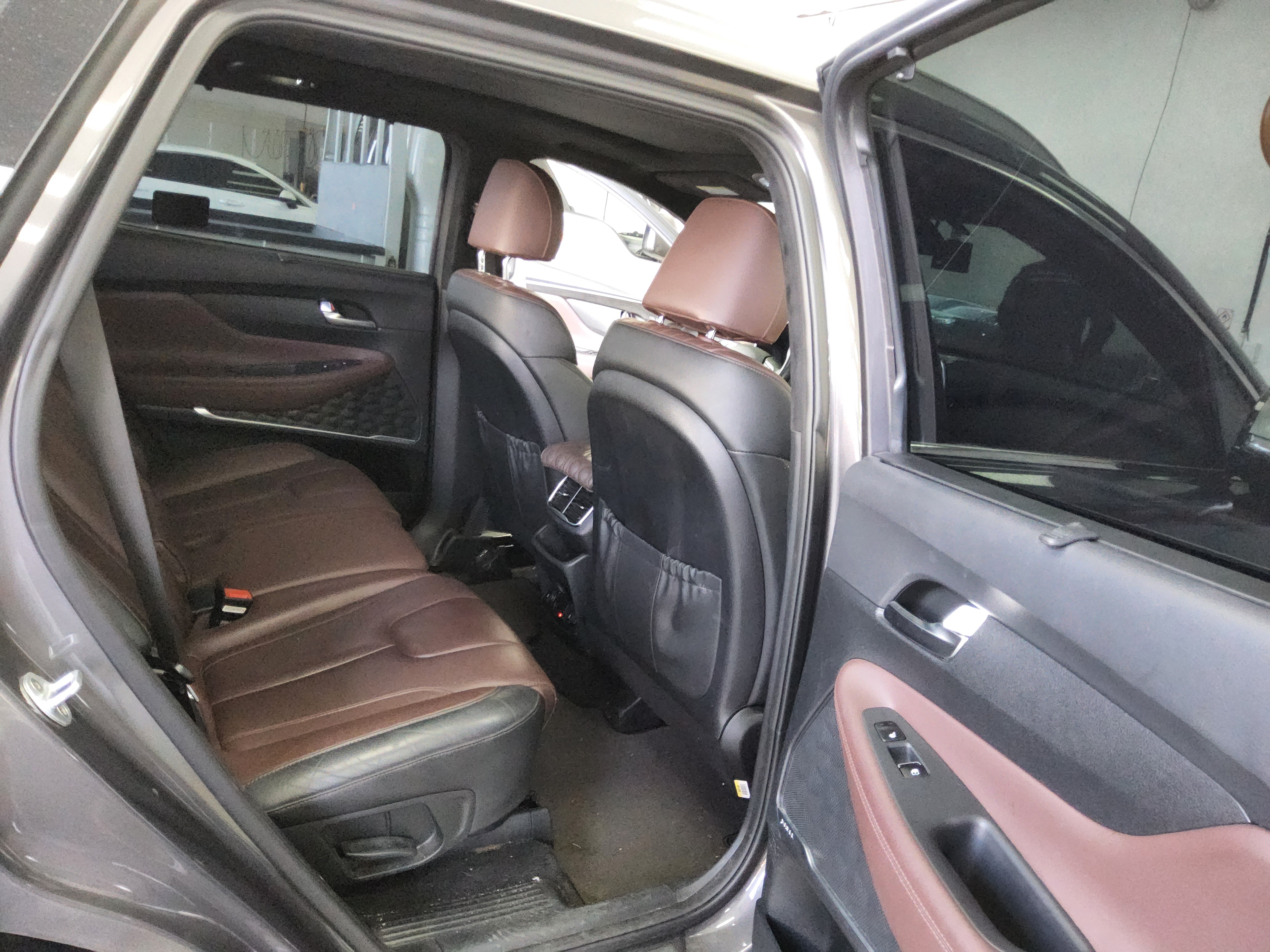 هيونداي سانتافي 2019 - صورة 12