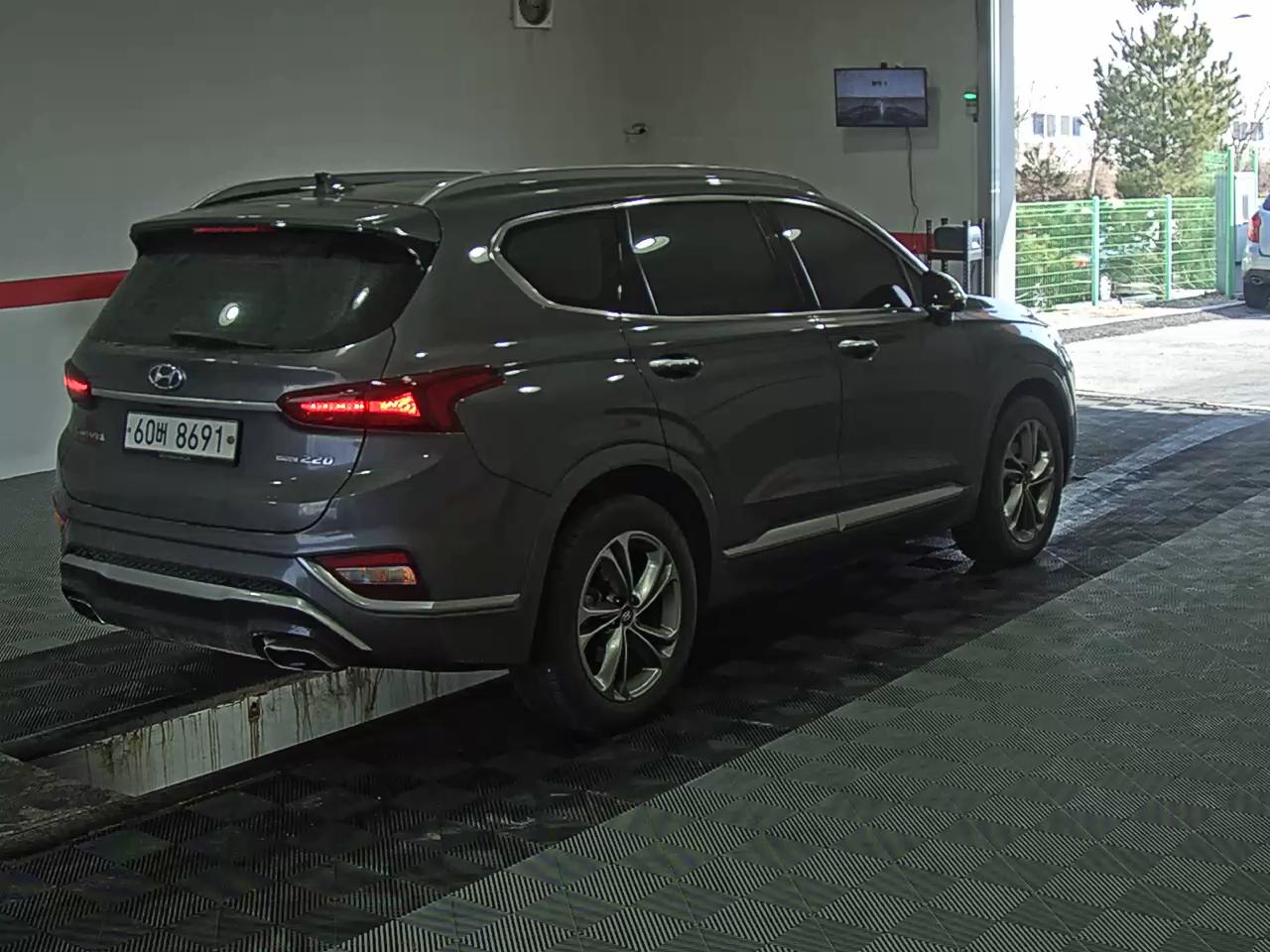 هيونداي سانتافي 2019 - صورة 4