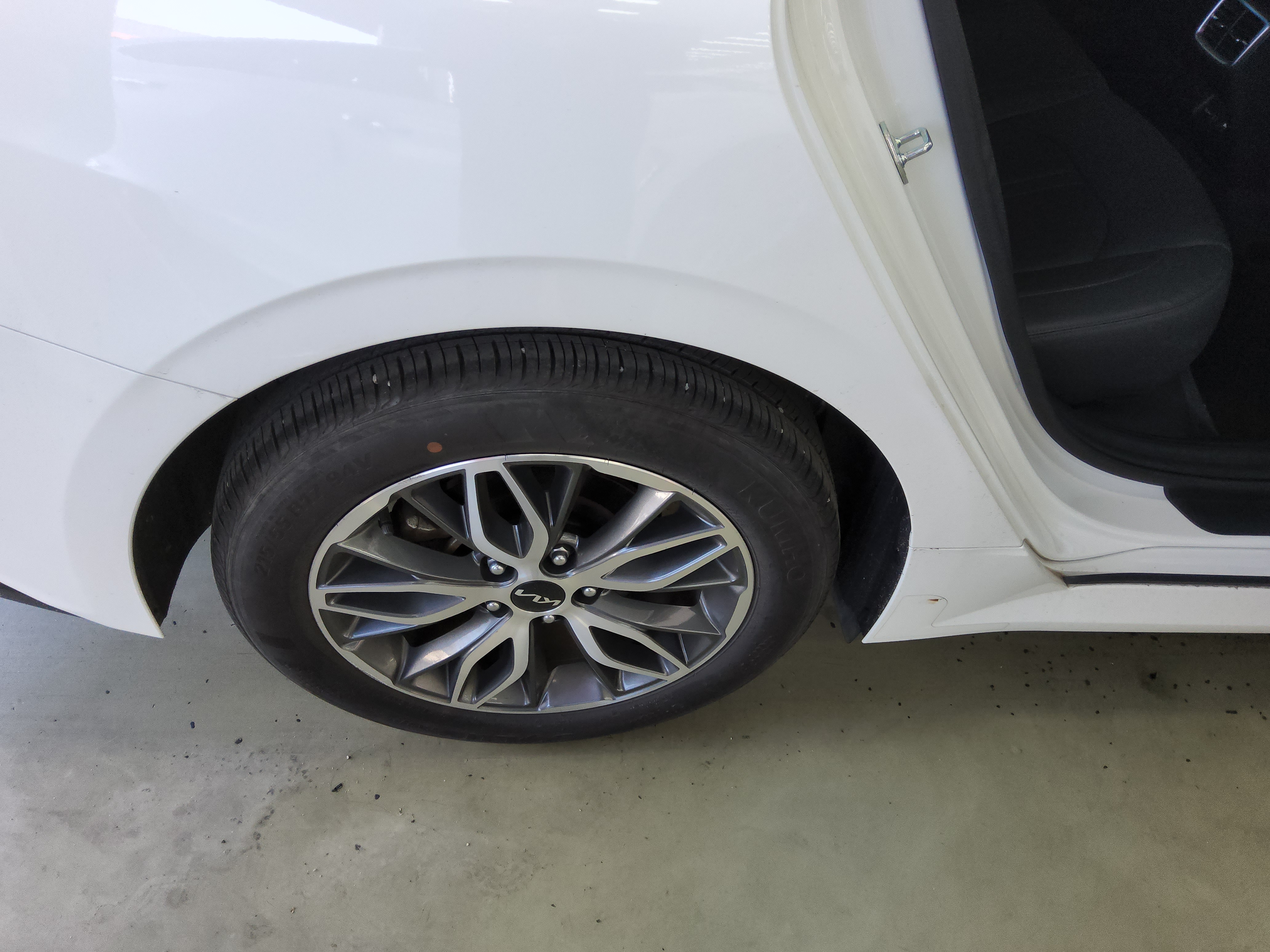 기아자동차 K5 2022 - 이미지 21