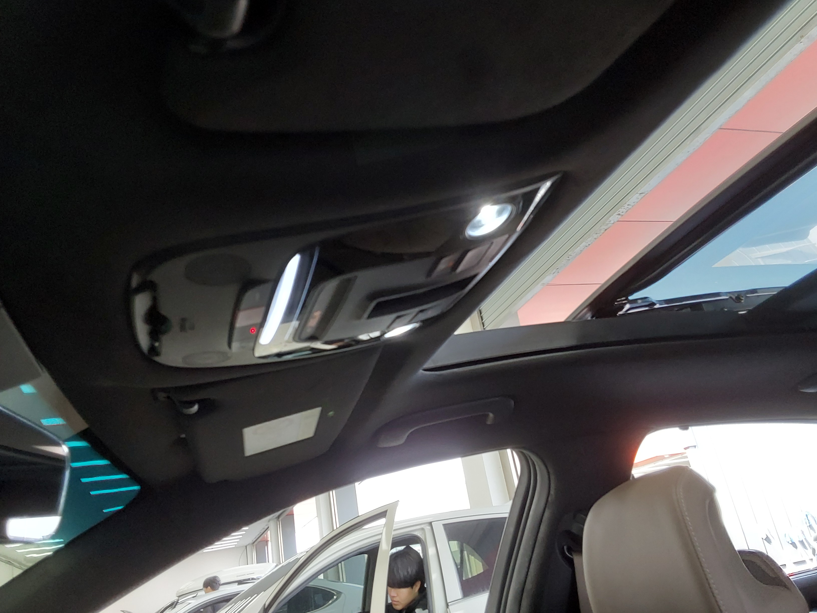 كيا - K8 - Image 18