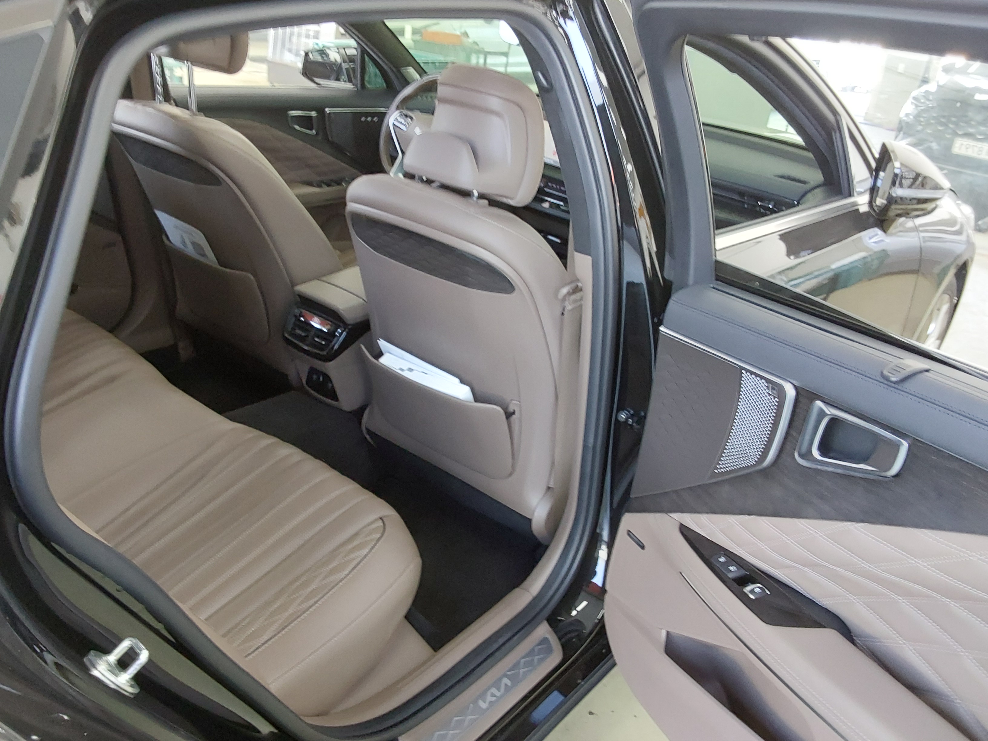 كيا - K8 - Image 12