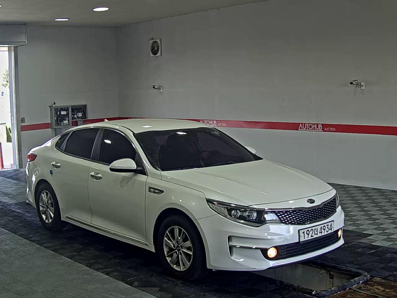 Kia K5 2017 - Image 2