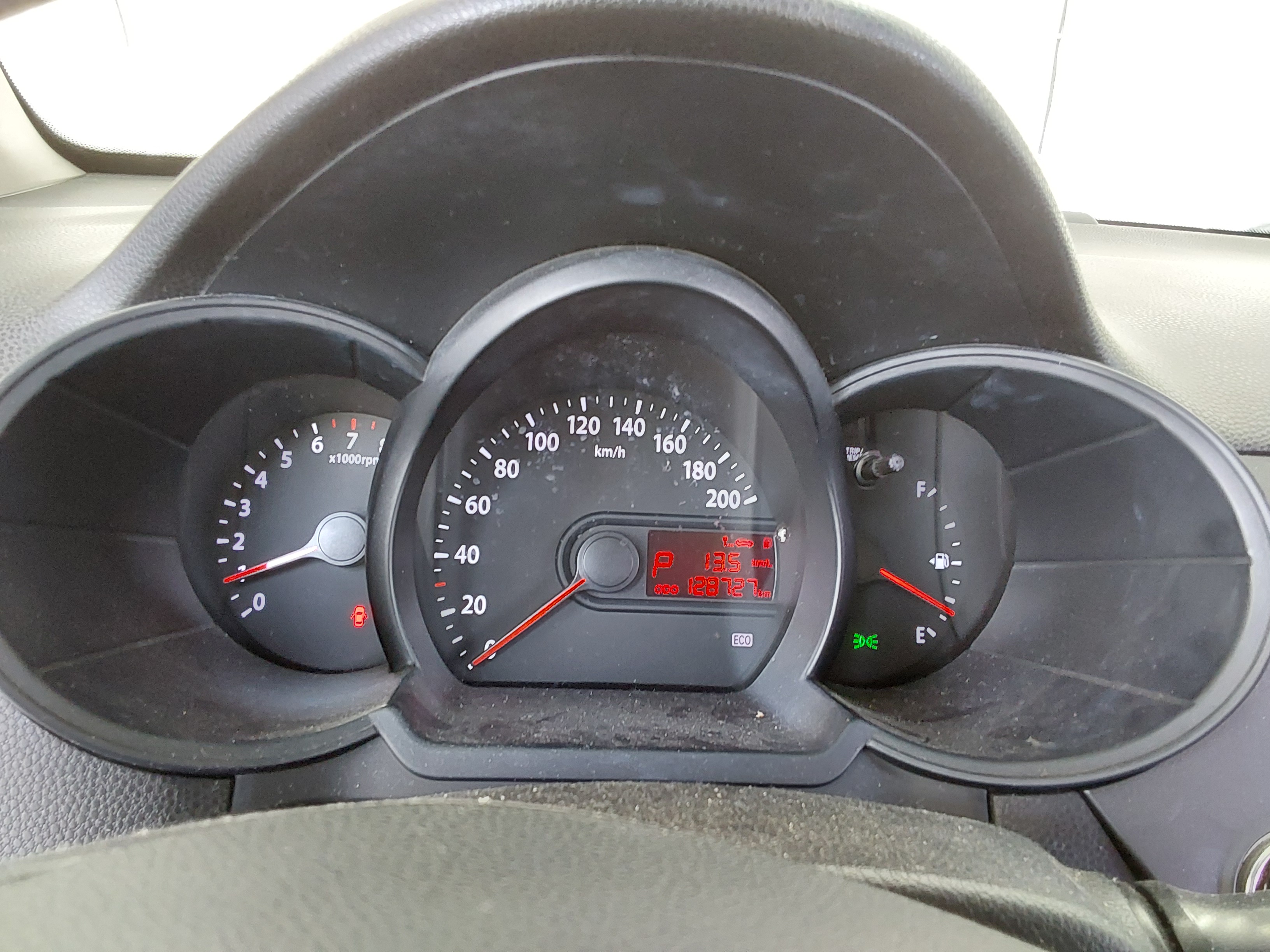 كيا مورنينج 2012 - صورة 8