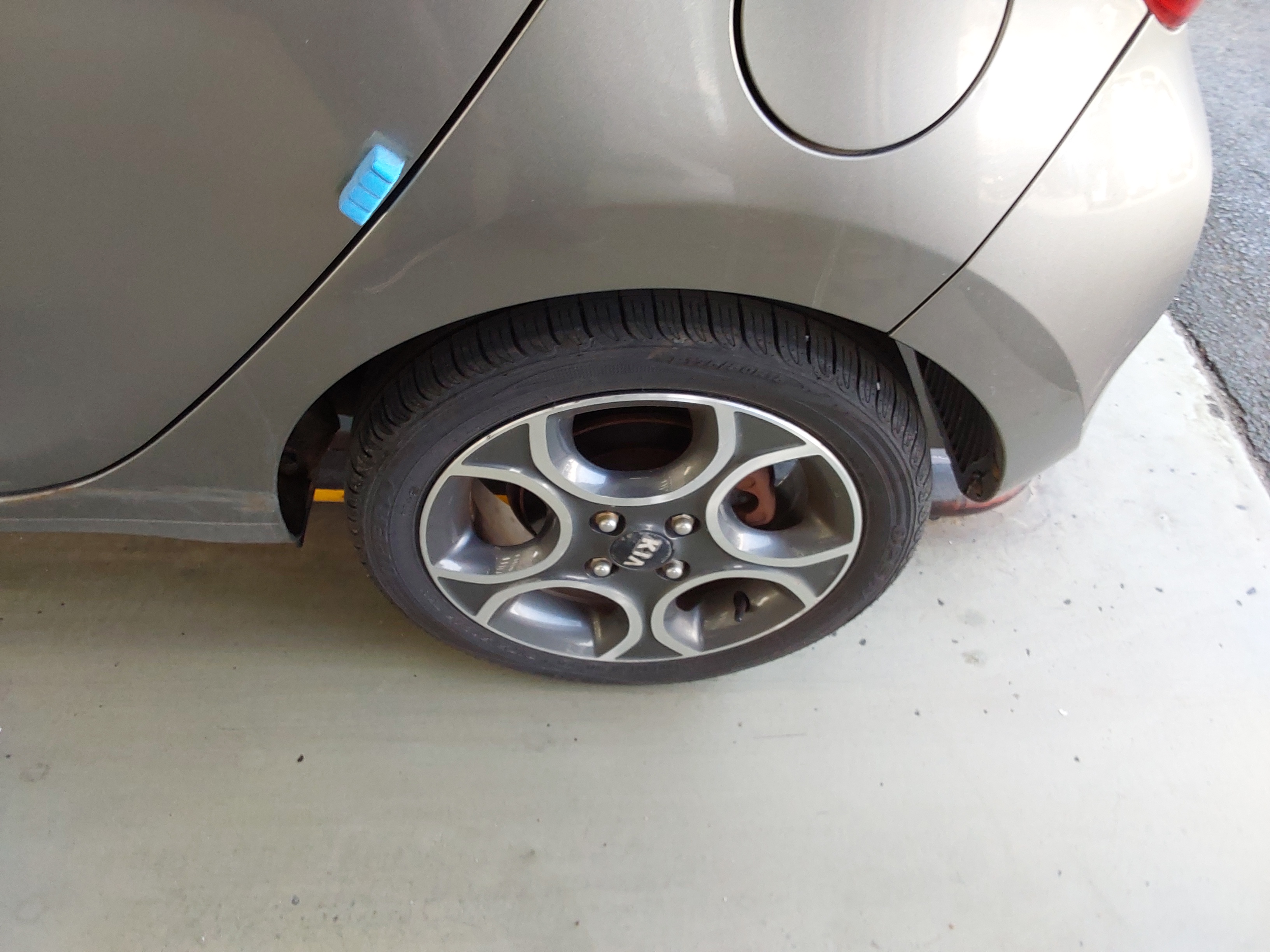 كيا مورنينج 2012 - صورة 19