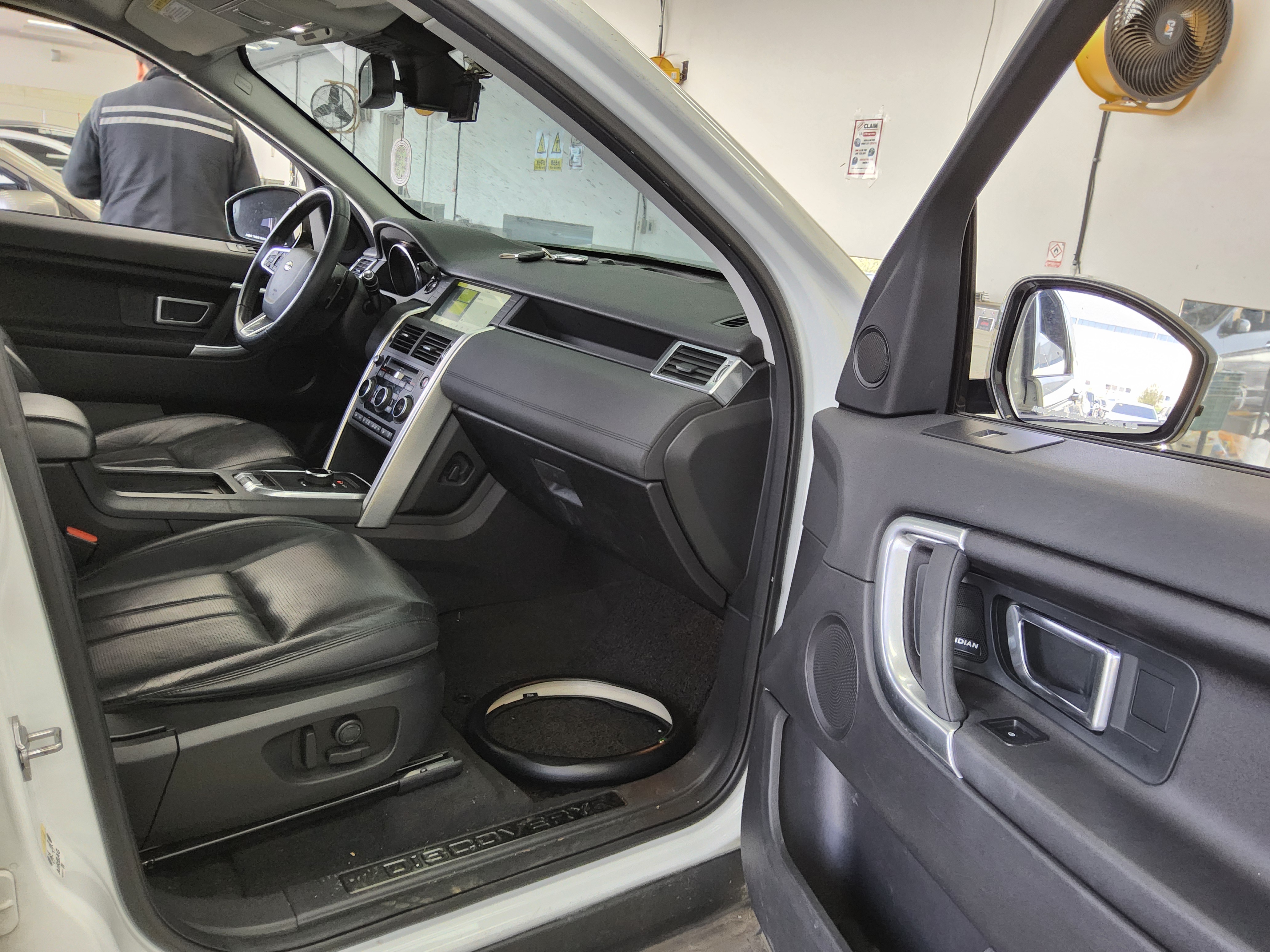 LAND-ROVER 디스커버리 2017 - 이미지 13