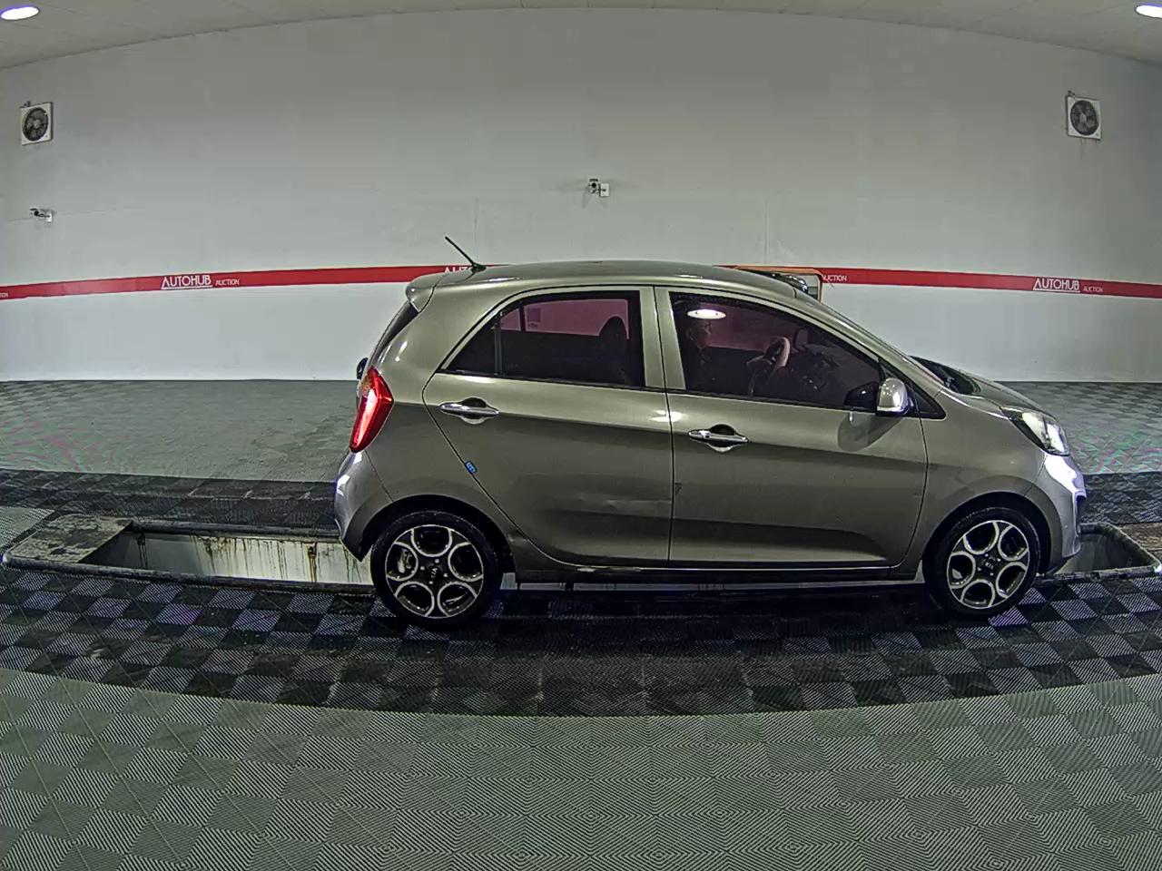 كيا مورنينج 2012 - صورة 3