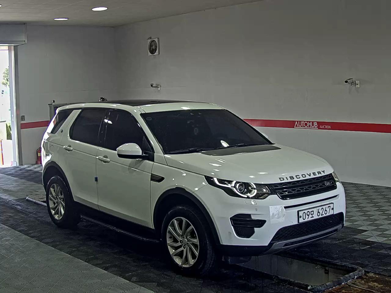 LAND-ROVER 디스커버리 2017 - 이미지 2