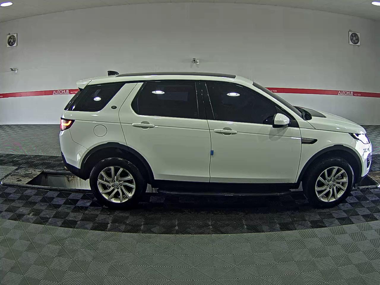 LAND-ROVER 디스커버리 2017 - 이미지 3