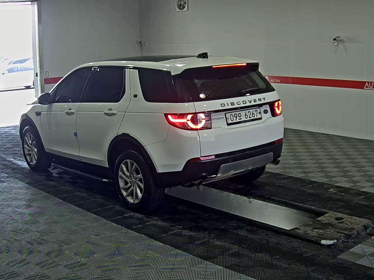 LAND-ROVER 디스커버리 2017 - 이미지 5