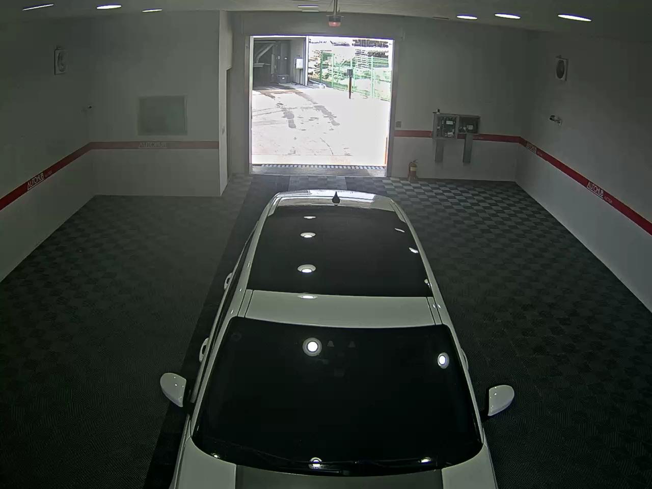 LAND-ROVER 디스커버리 2017 - 이미지 6