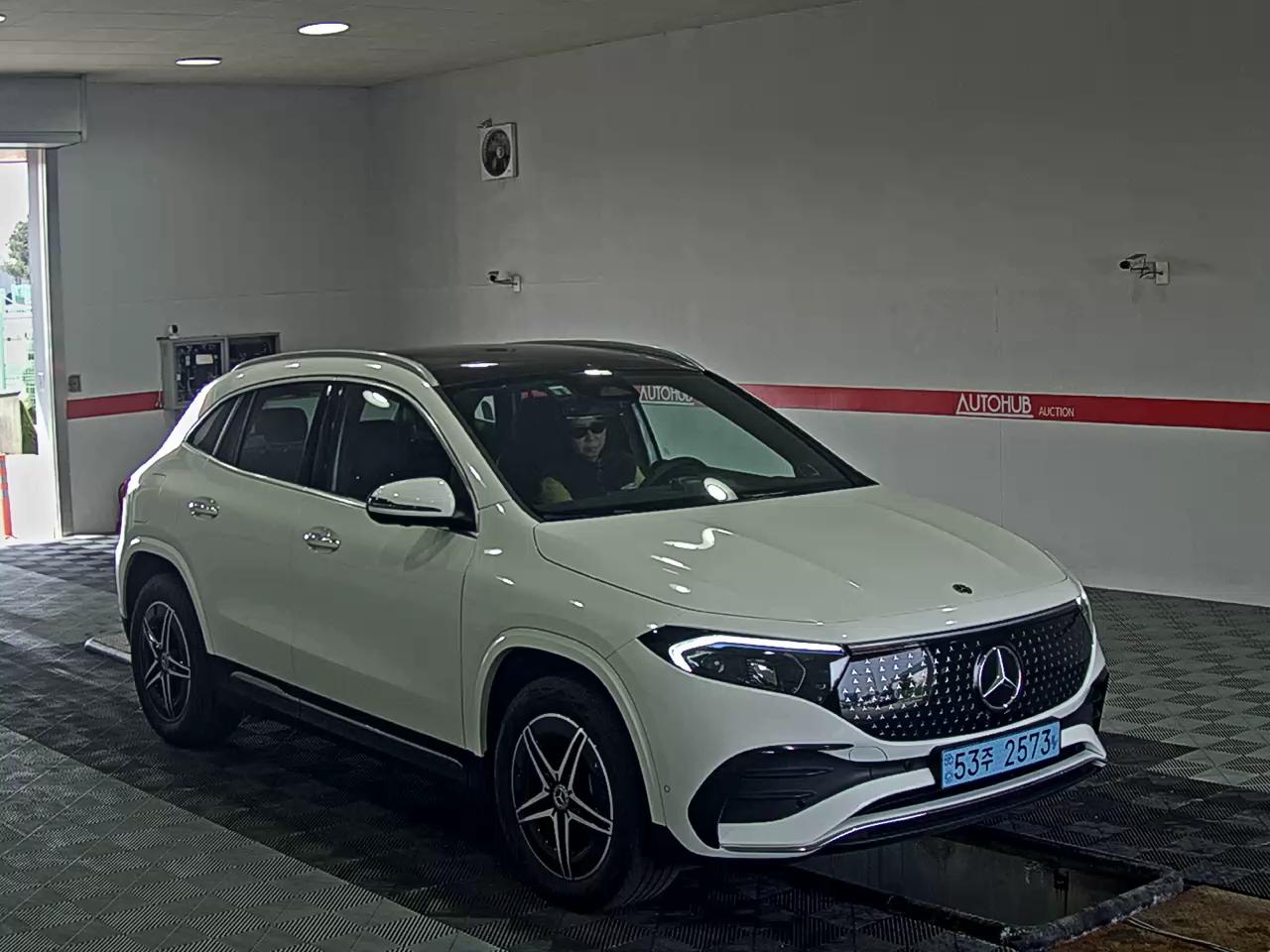 Mercedes-Benz EQA 2025 - Image 2