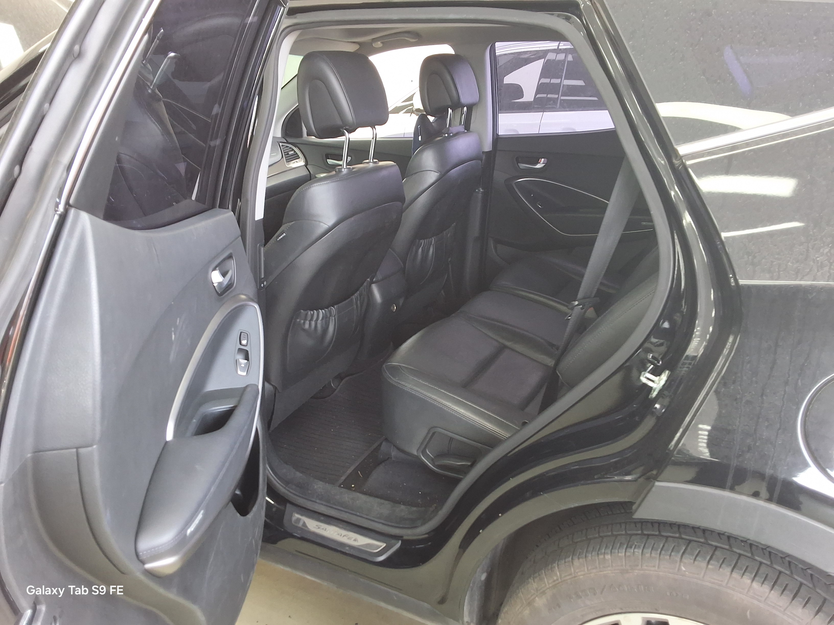 Hyundai Santa Fe 2013 - Image 12