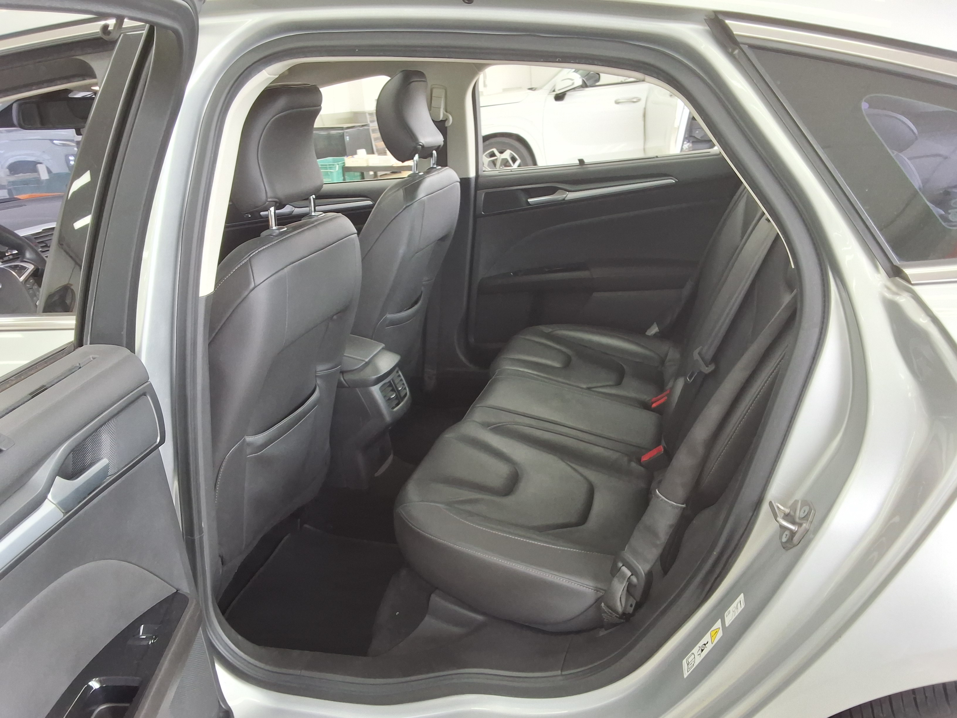 Ford Ford Mustang 2016 - Image 11