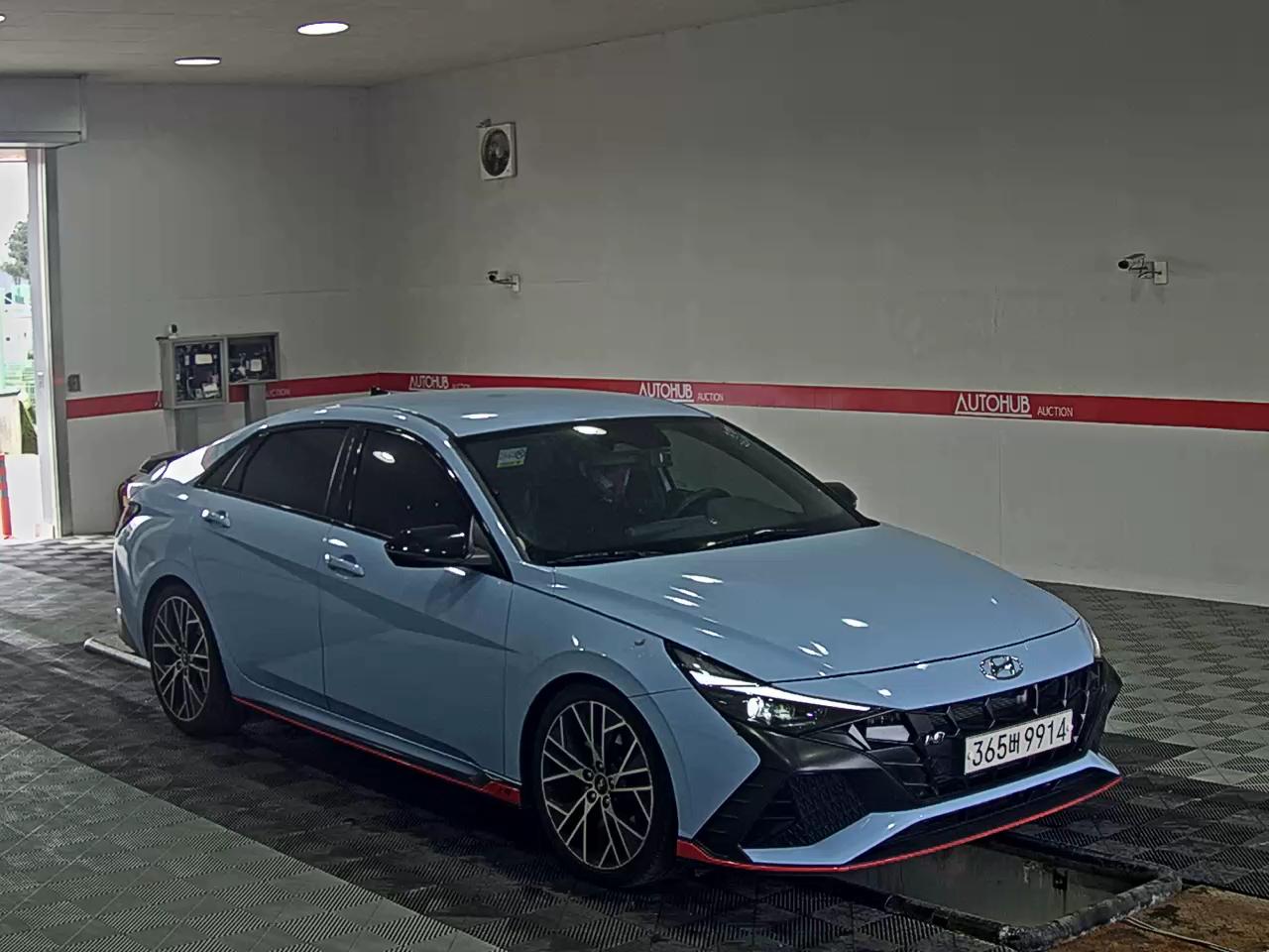 Hyundai Elantra 2022 - Image 2