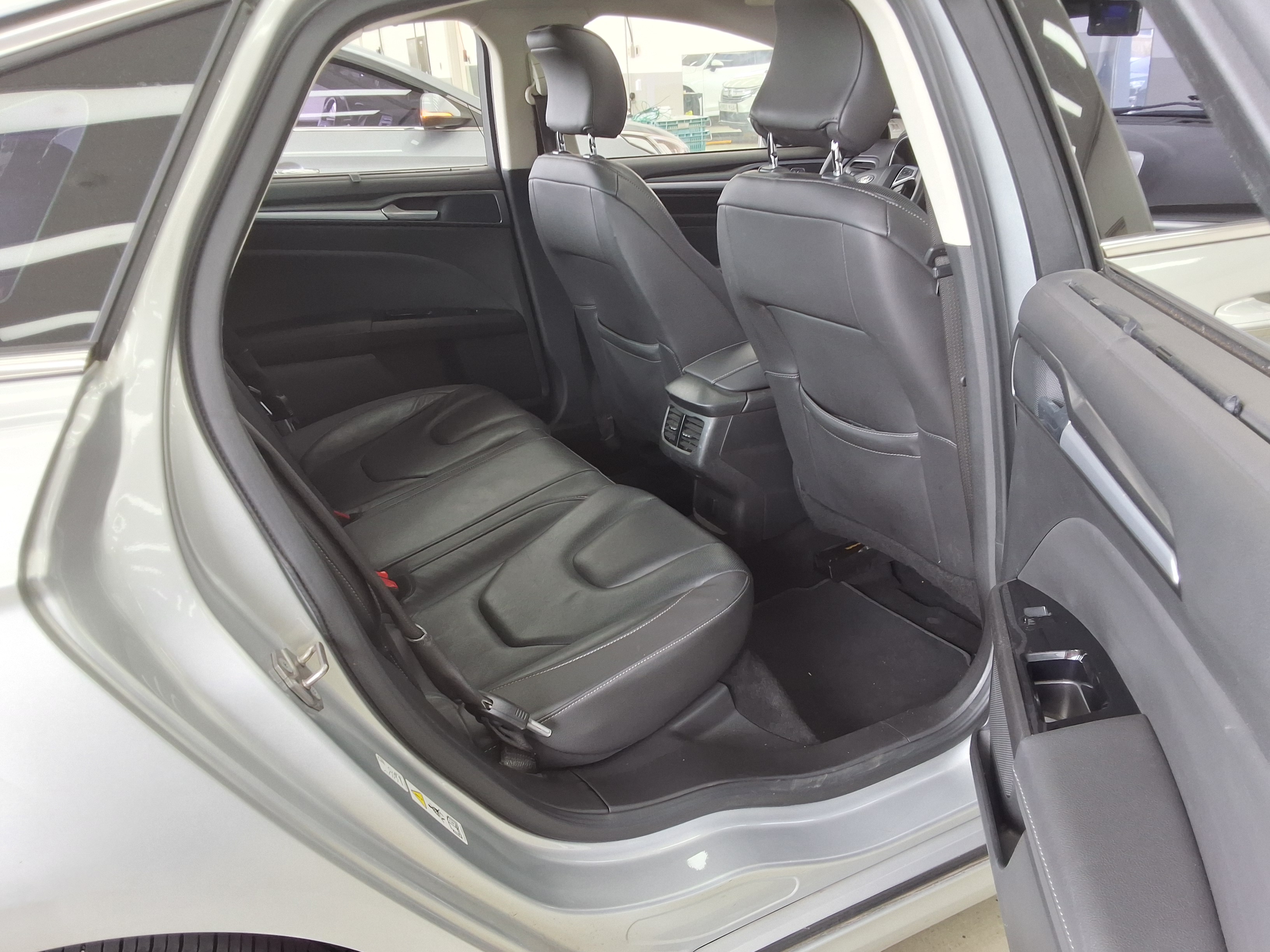 Ford Ford Mustang 2016 - Image 12