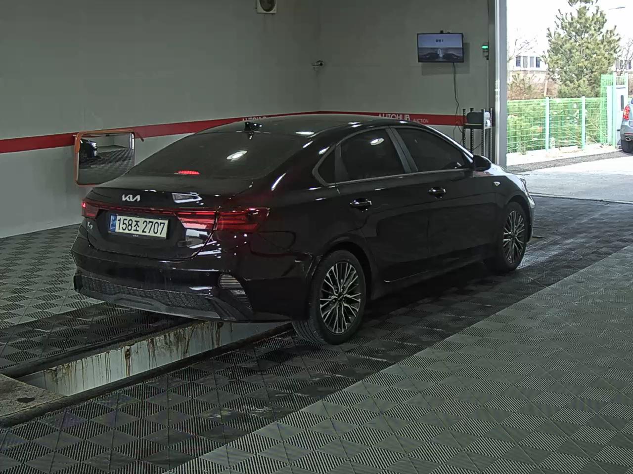 Kia K3 2022 - Image 4