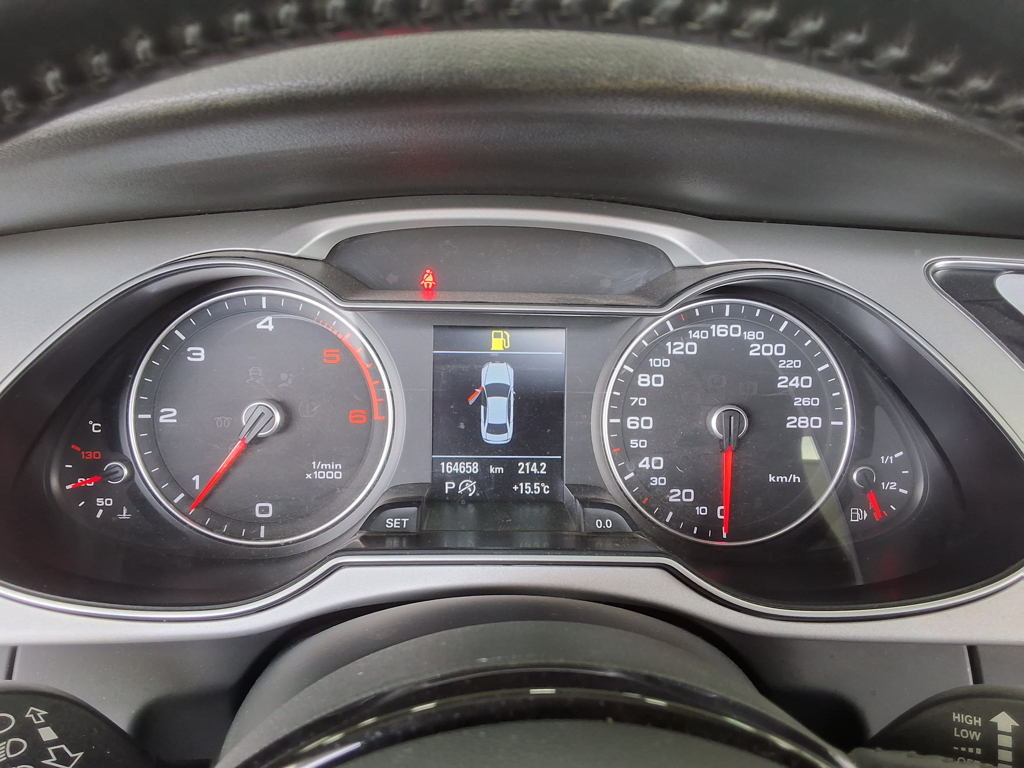 아우디 A4 2016 - 이미지 8