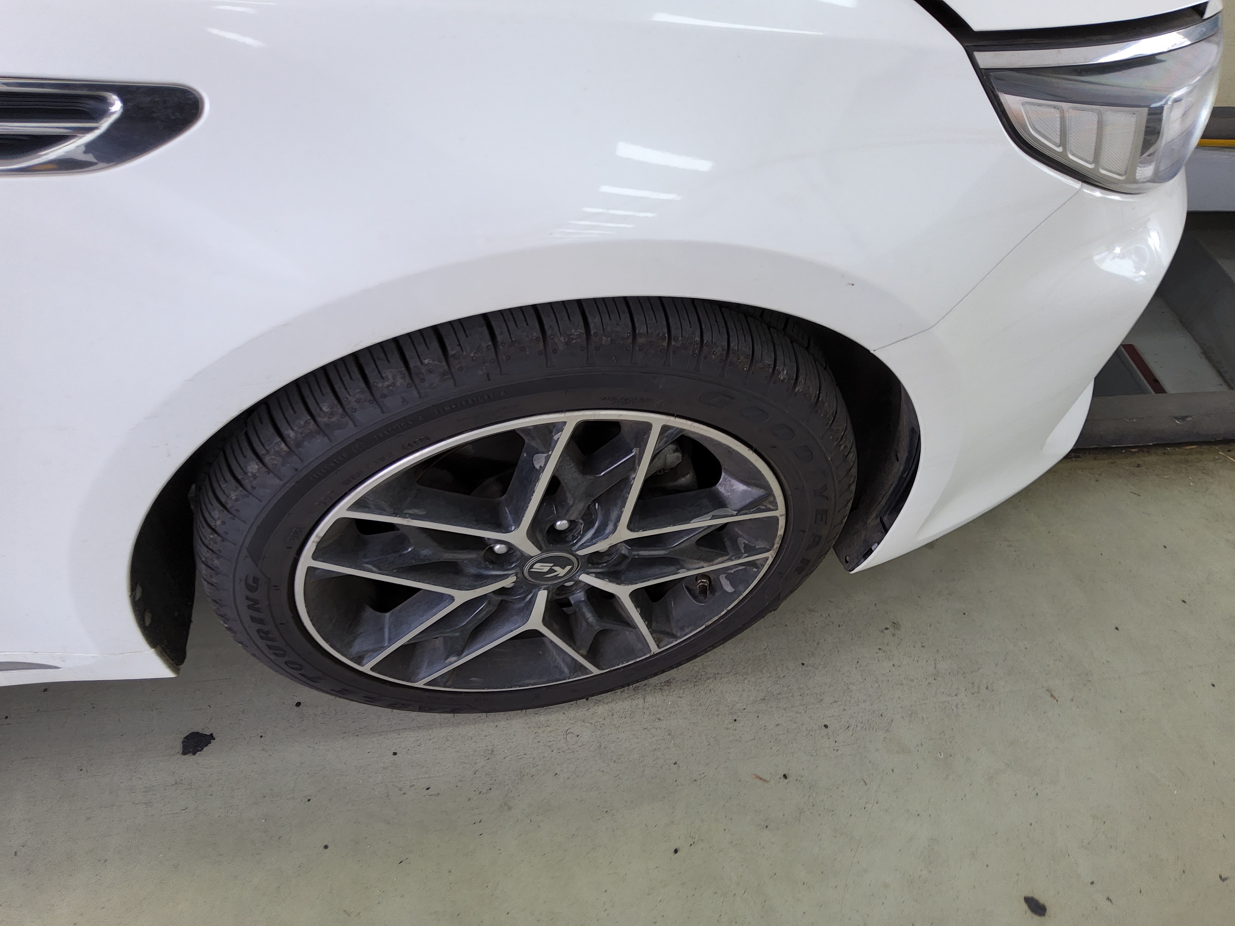 Kia K5 2016 - Image 21