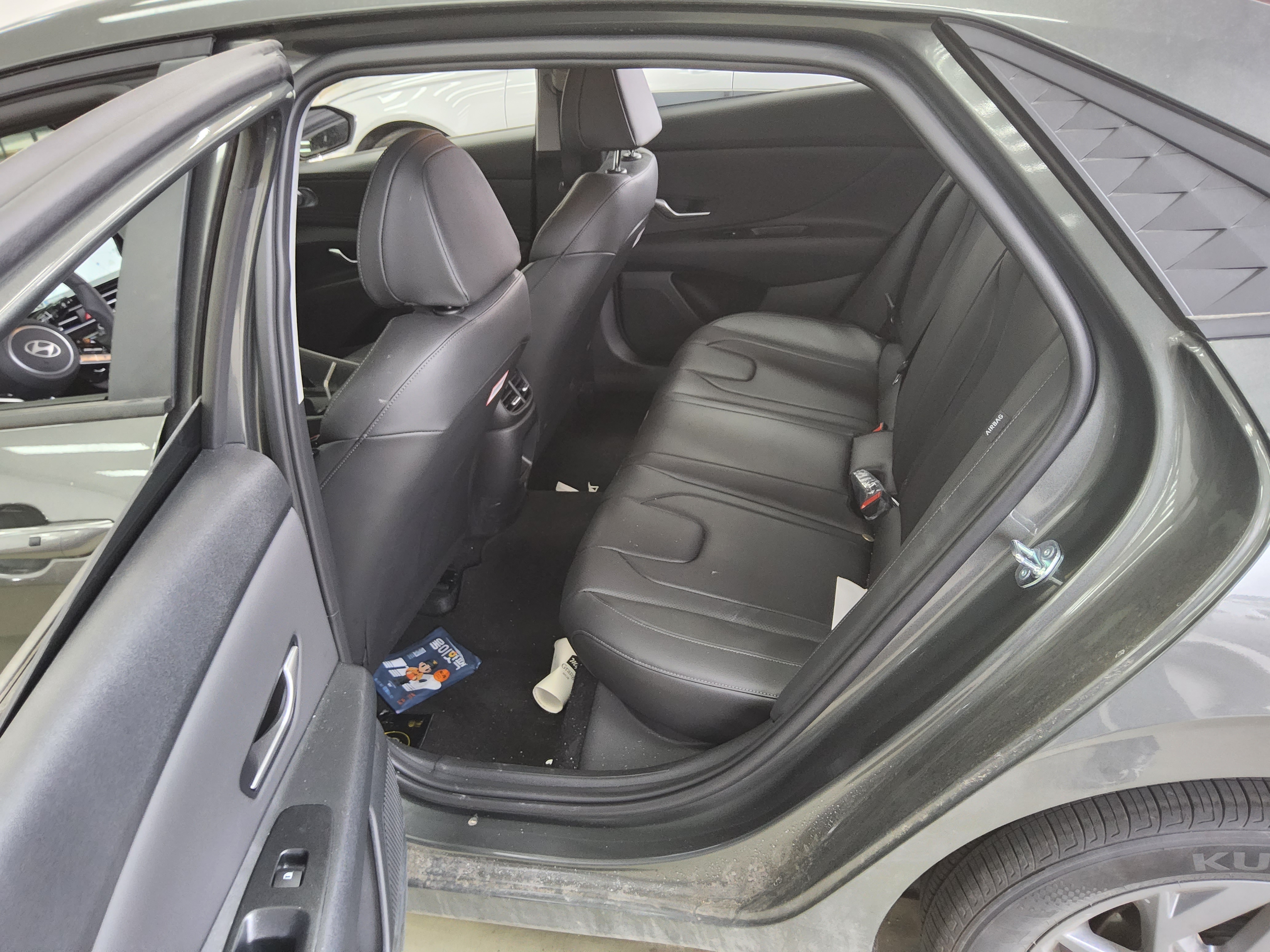 Hyundai  더 2026 - Image 11