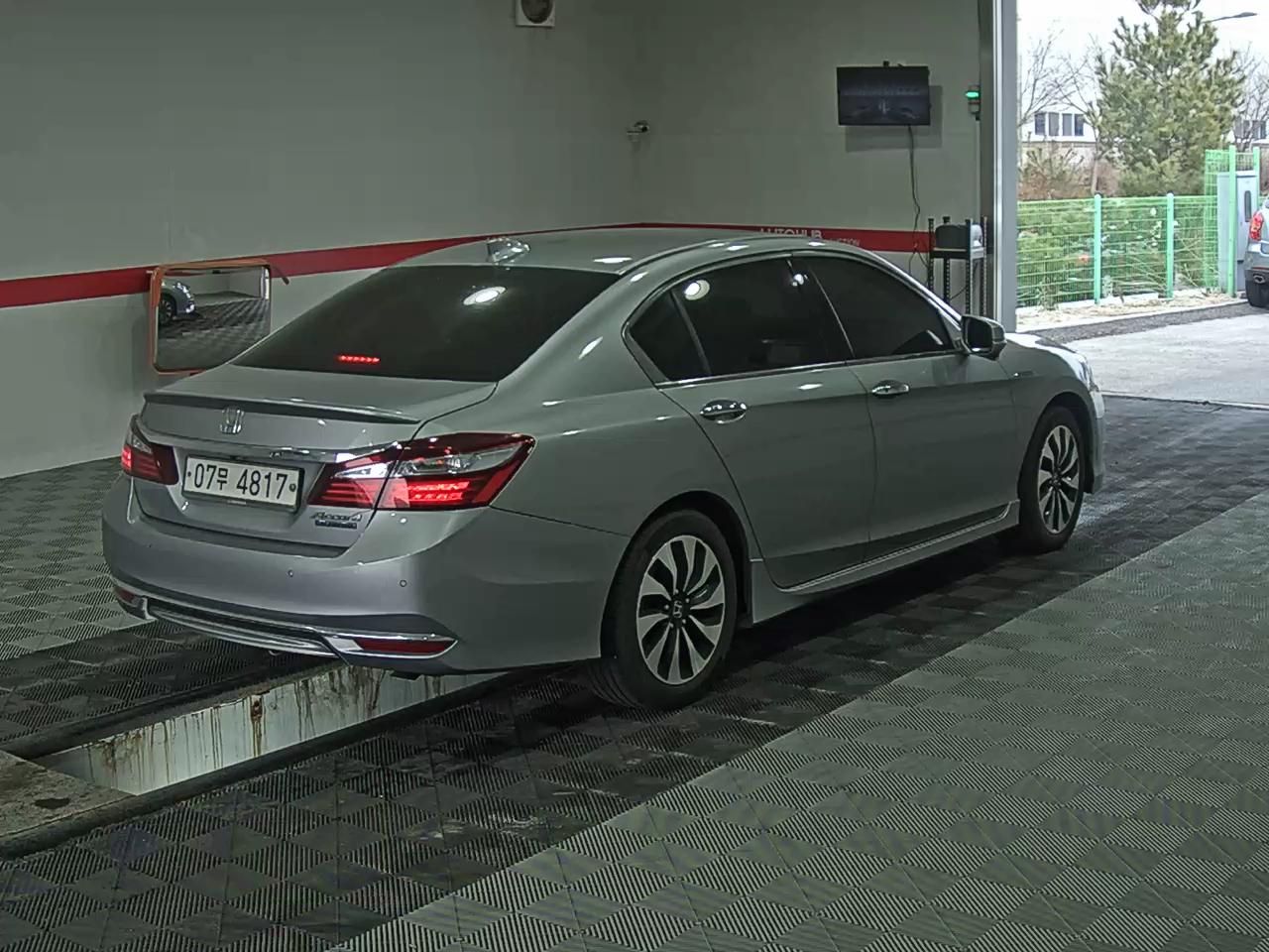 هوندا أكورد 2017 - صورة 4