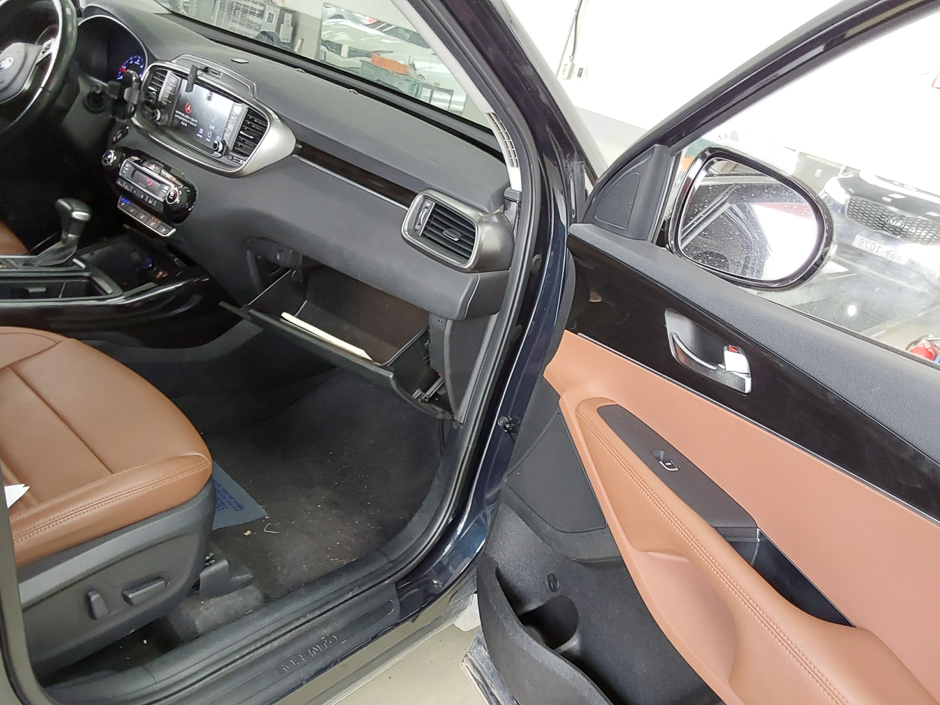 Kia 더 2019 - Image 13