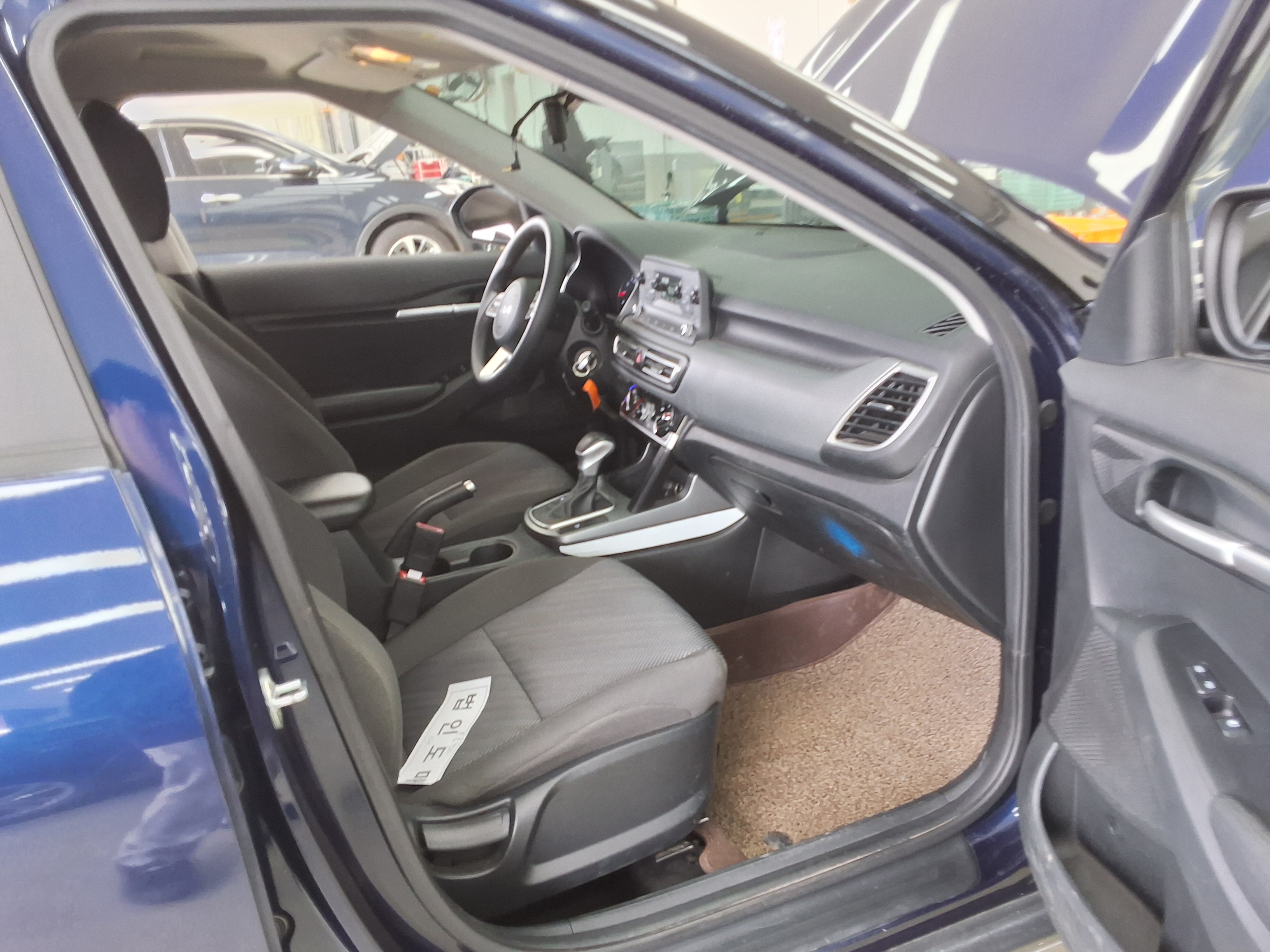 Kia Seltos 2023 - Image 13