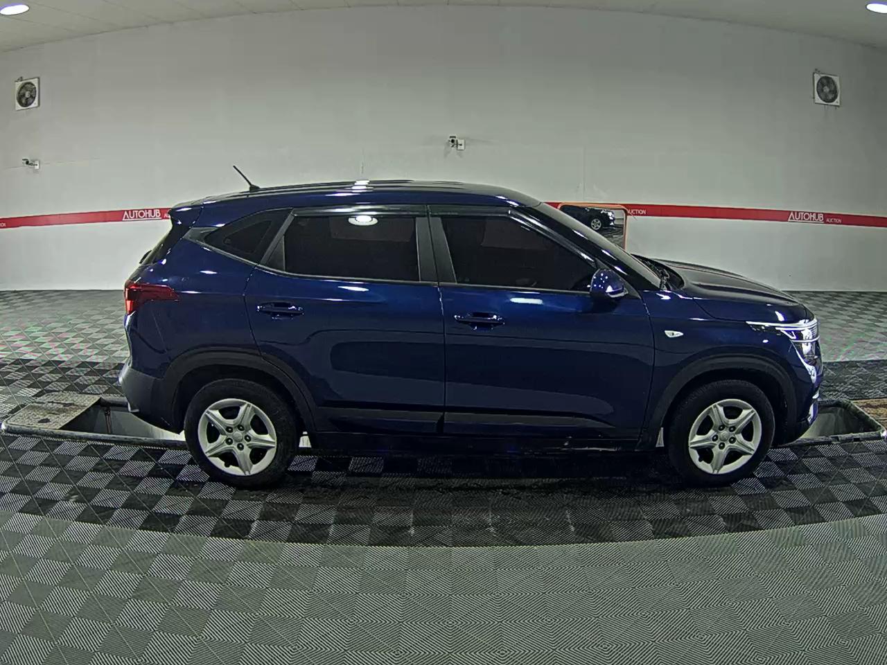 Kia Seltos 2023 - Image 3