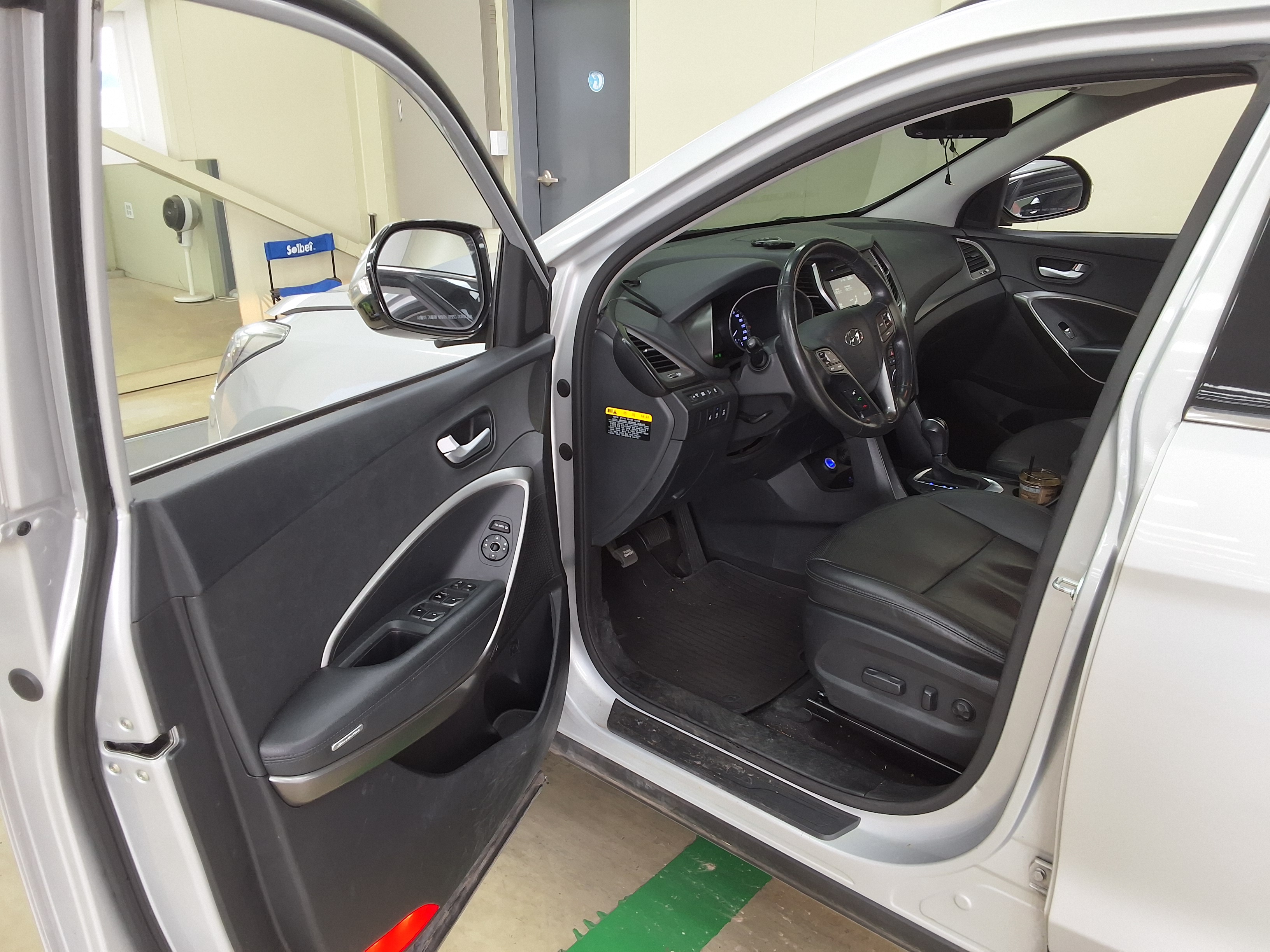 Hyundai Santa Fe 2016 - Image 9