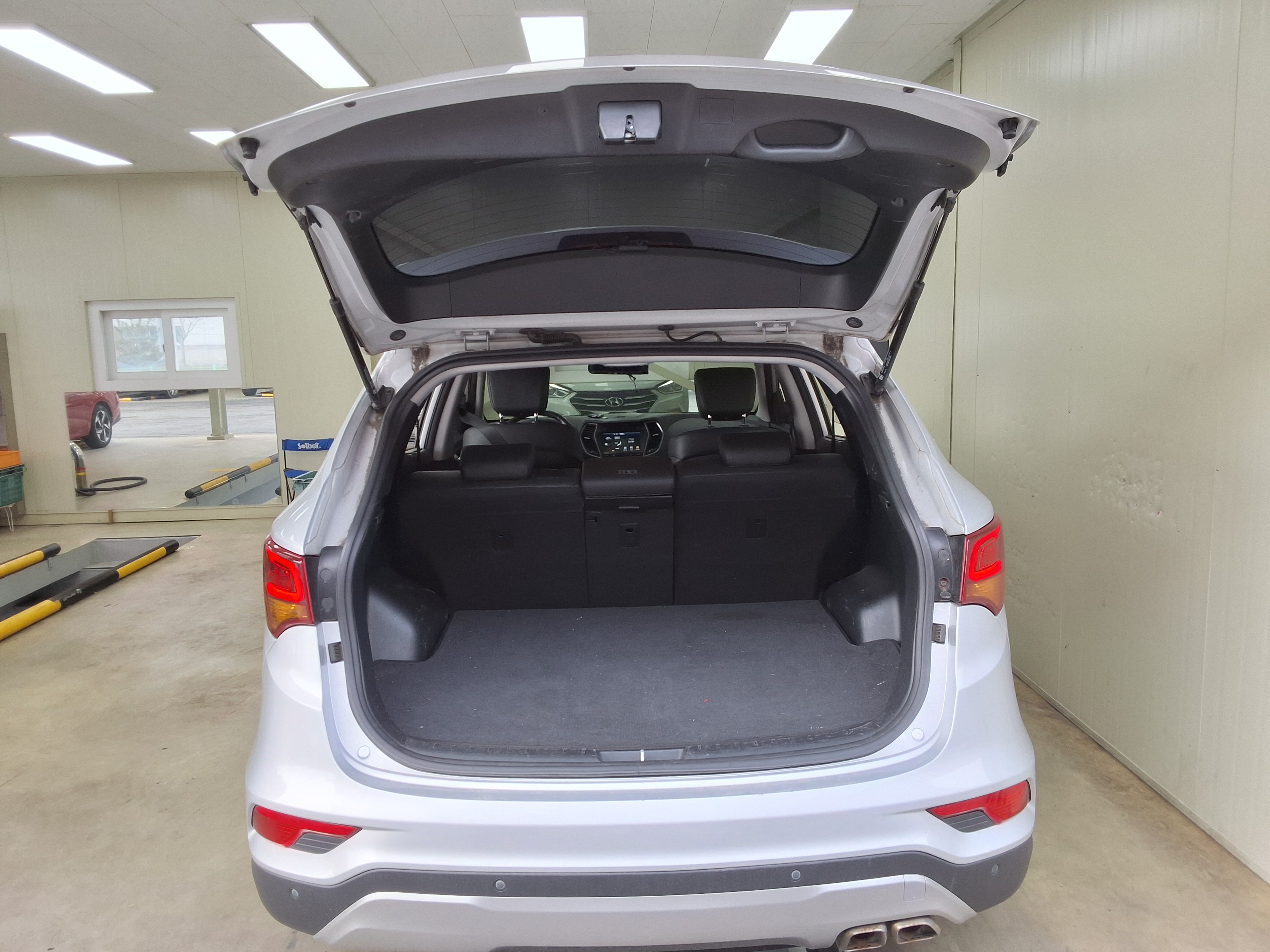 Hyundai Santa Fe 2016 - Image 14