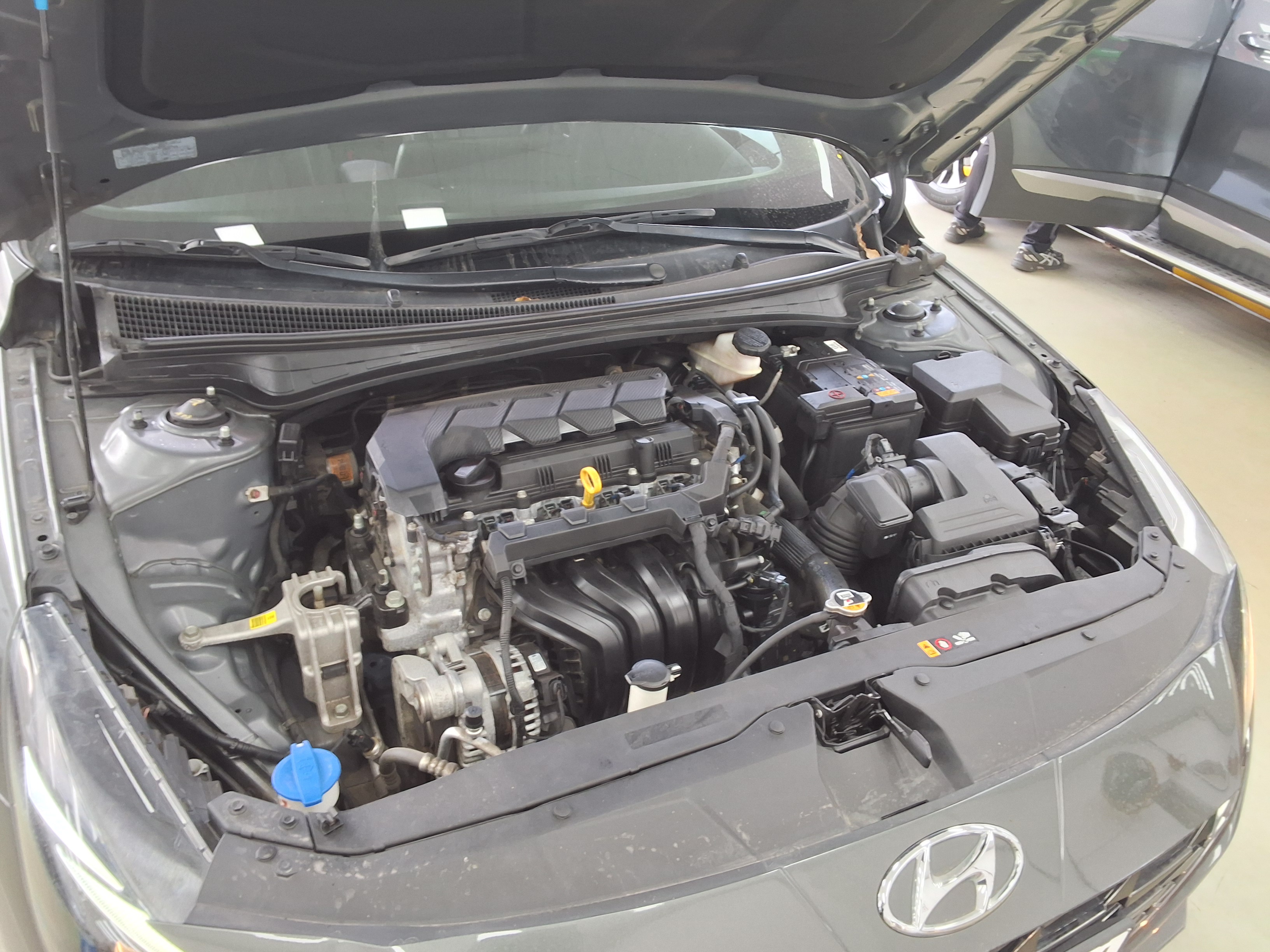 Hyundai Elantra 2023 - Image 20