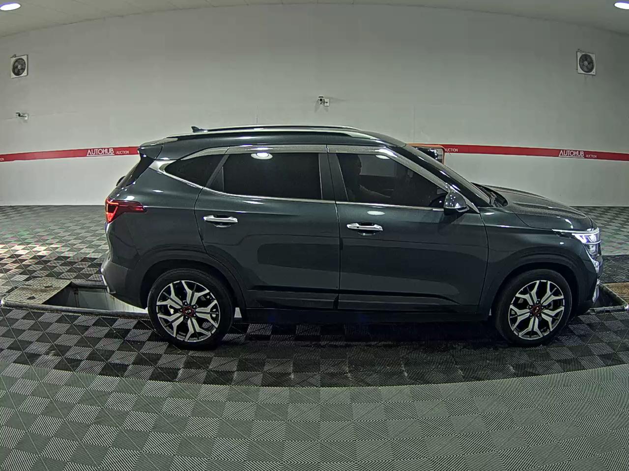 Kia Seltos 2022 - Image 3