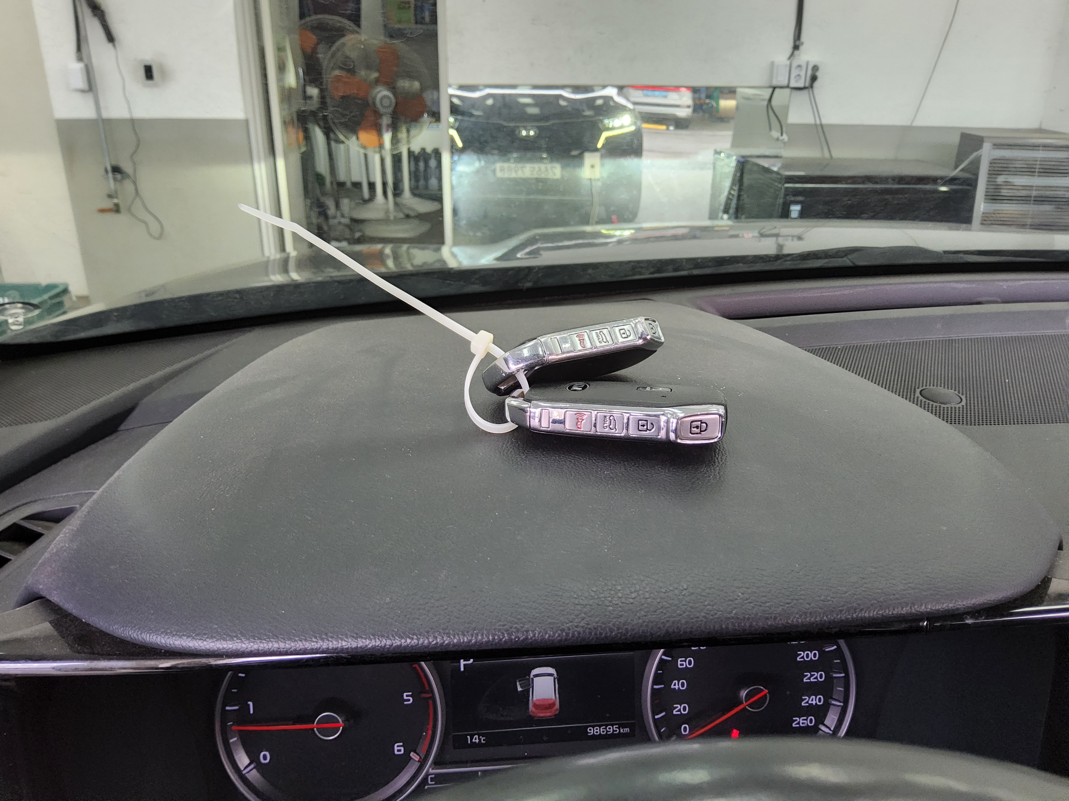 كيا - سورينتو - Image 18