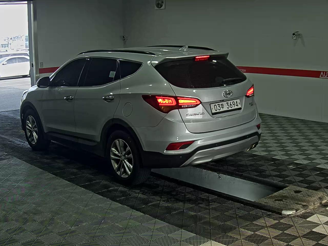 Hyundai Santa Fe 2016 - Image 5