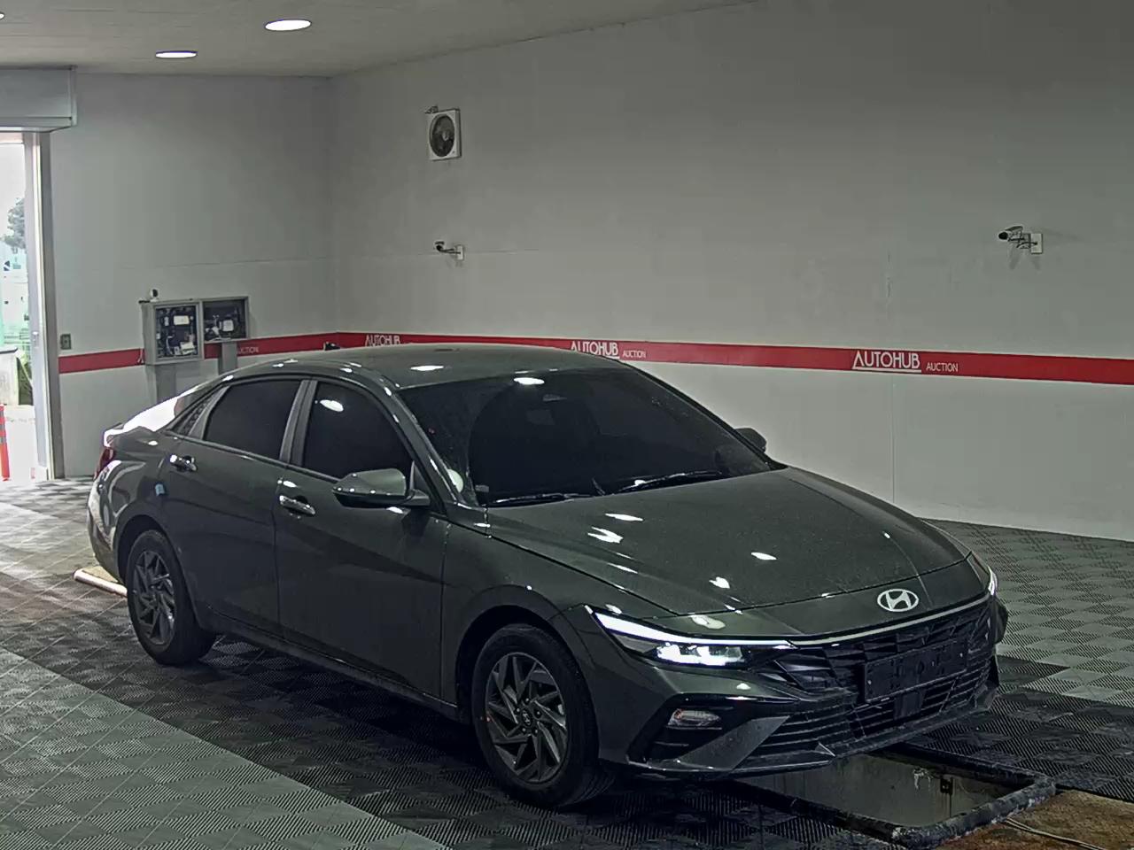 Hyundai  더 2026 - Image 2