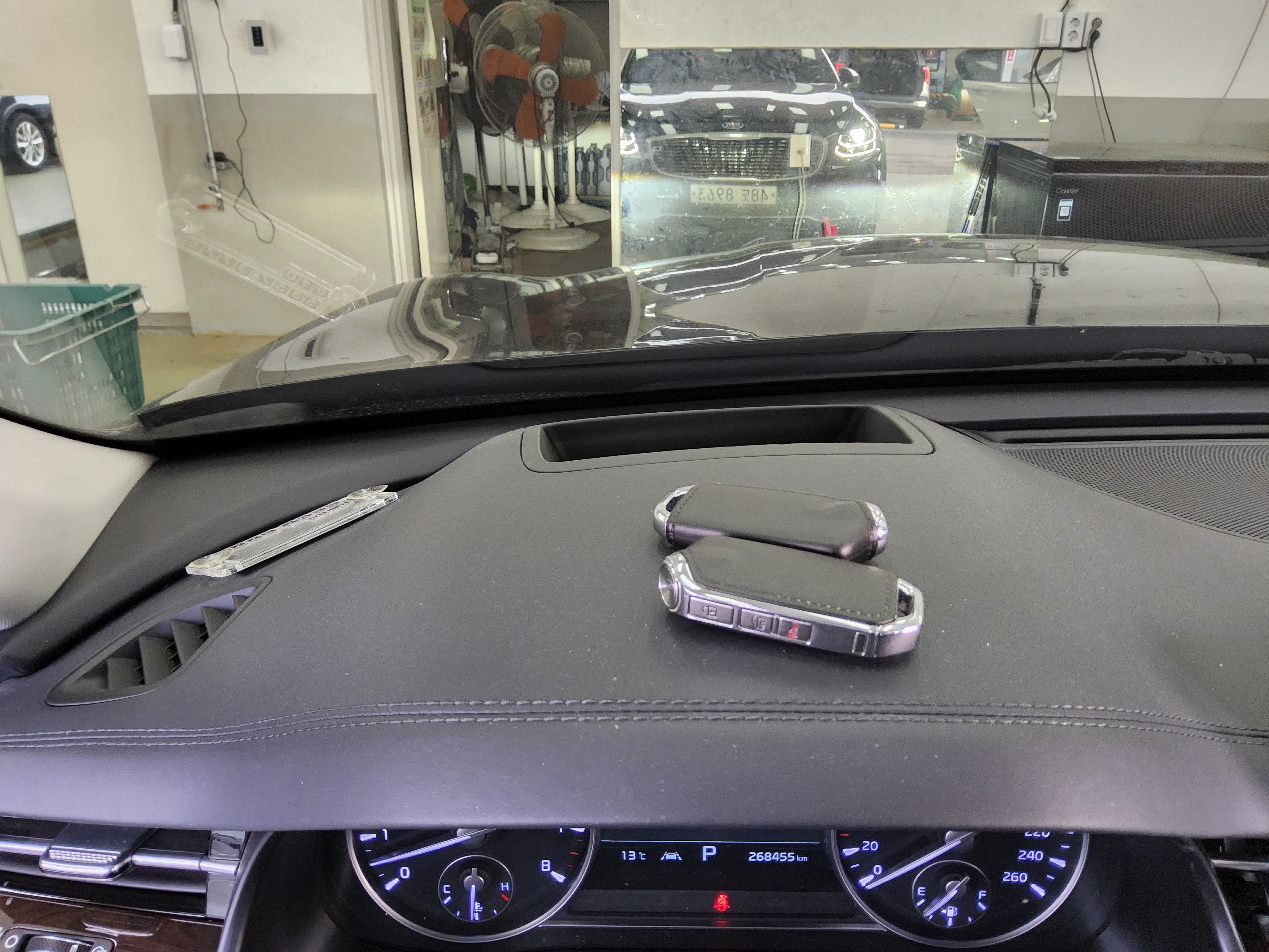 Kia K9 2019 - Image 18