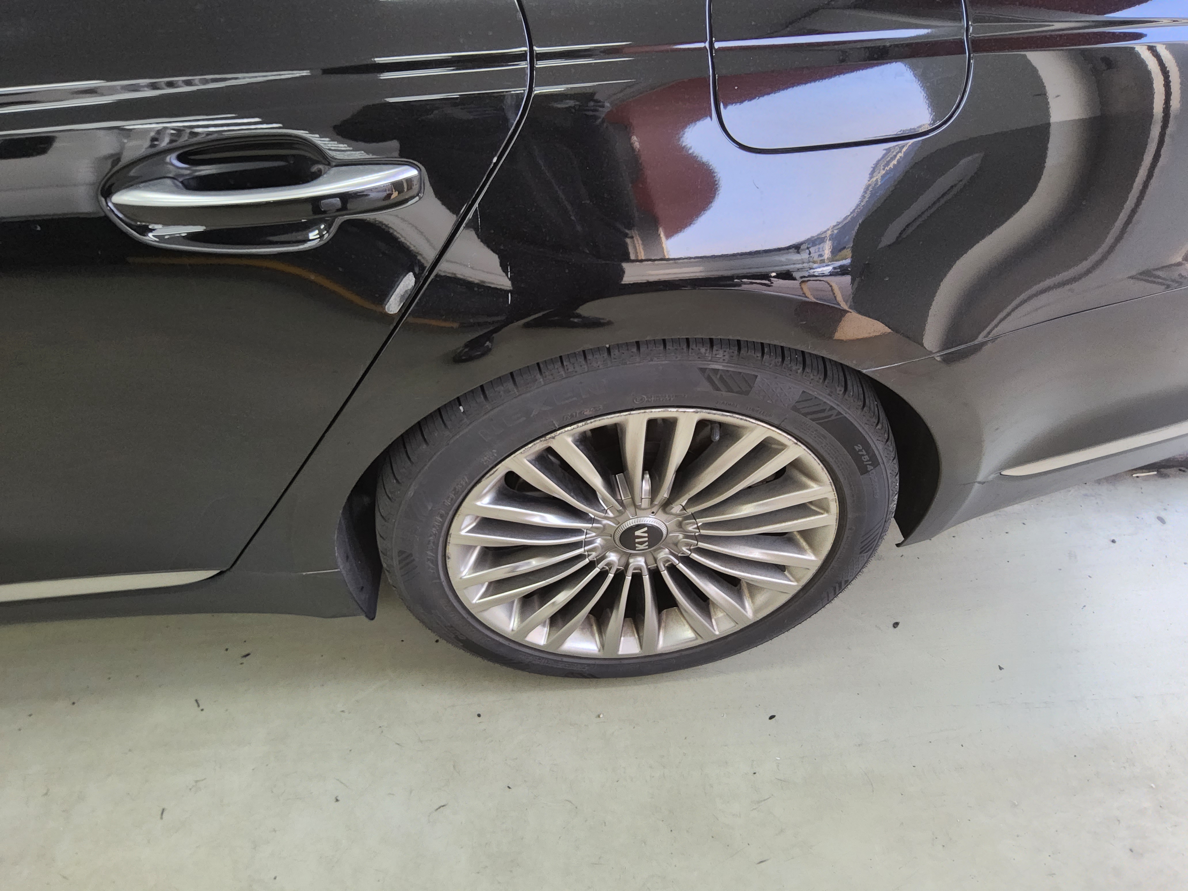 Kia K9 2019 - Image 20