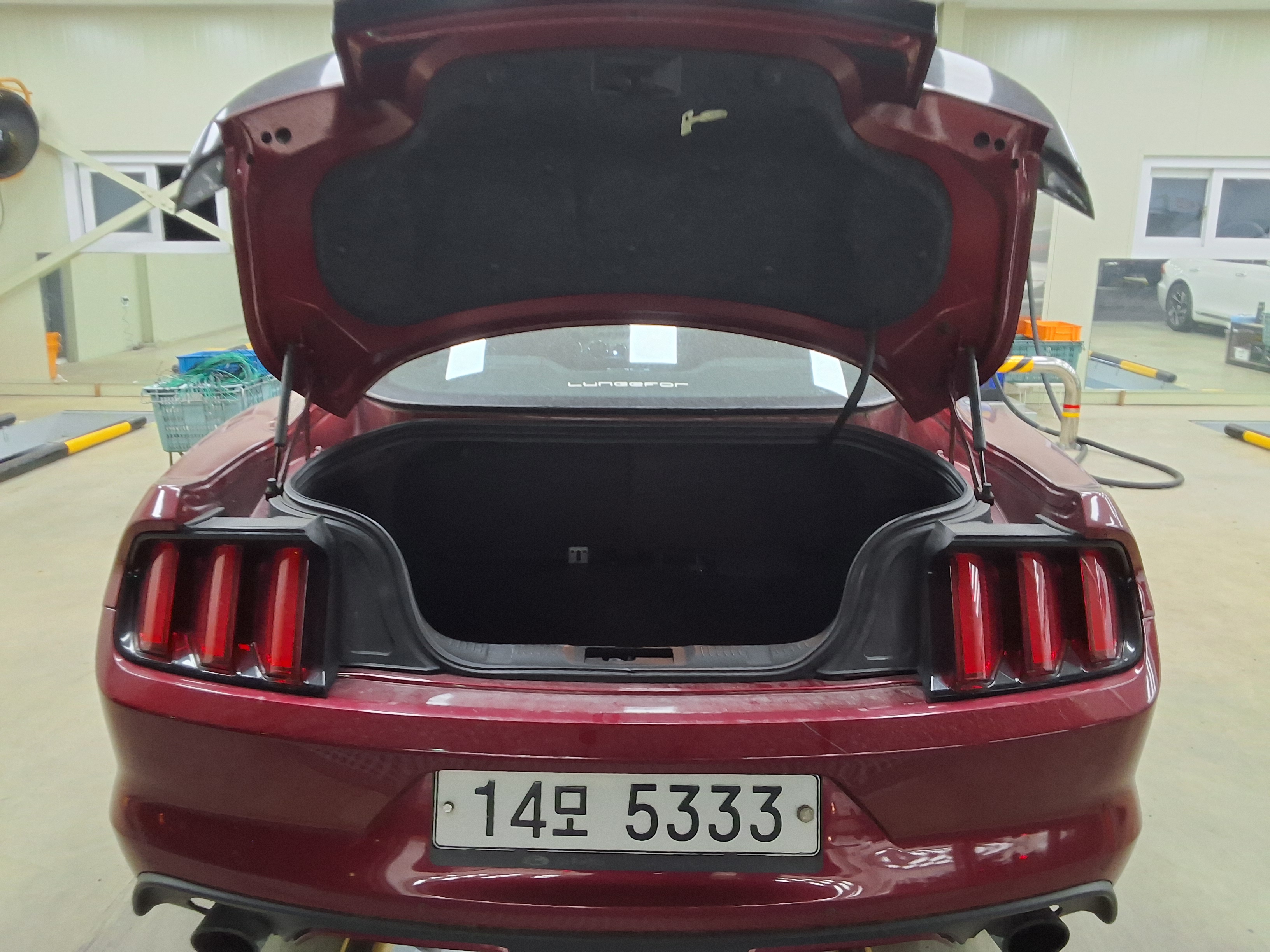 فورد فورد موستانج 2015 - صورة 12