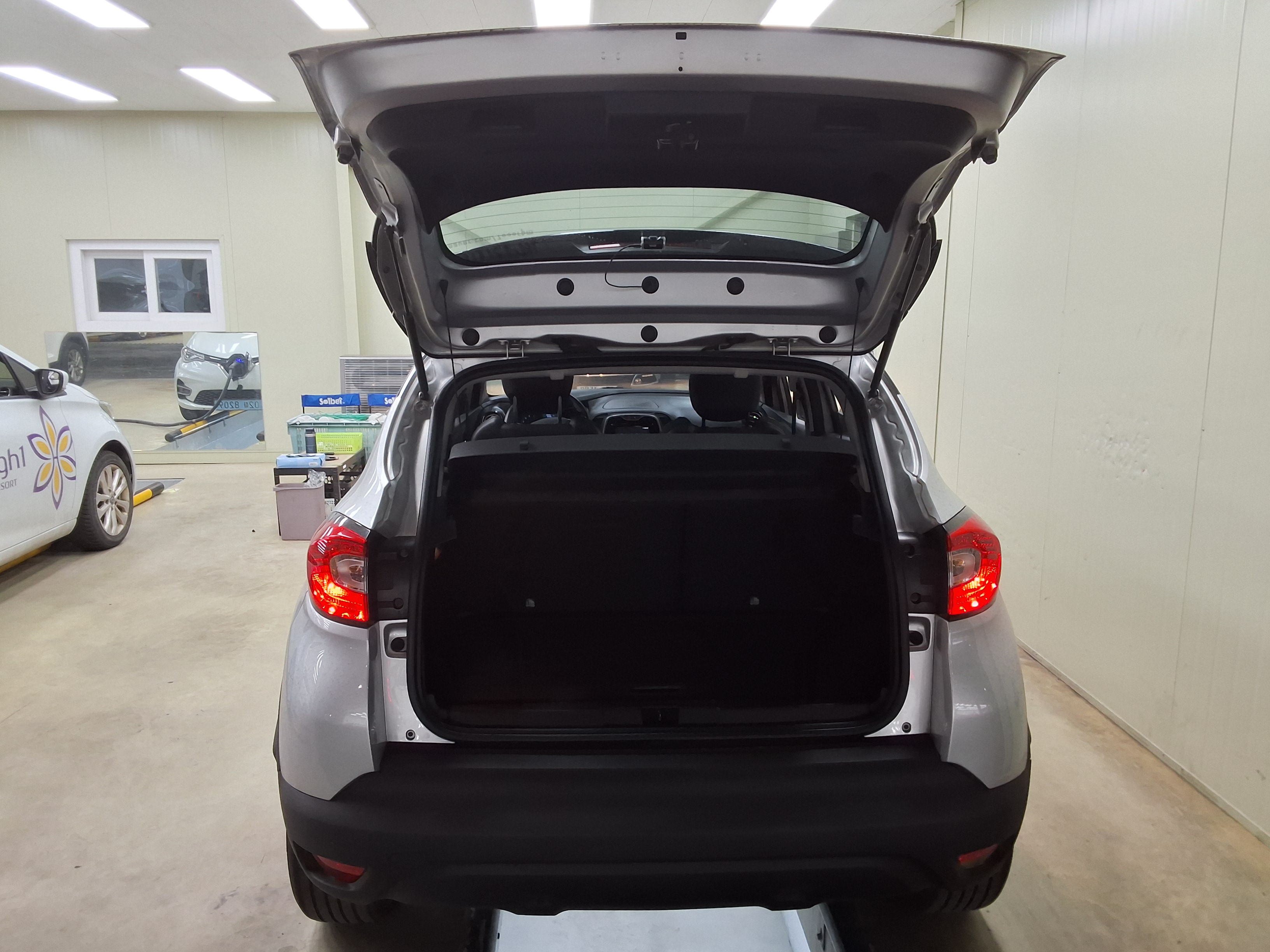 Renault Samsung QM3 2015 - Image 14