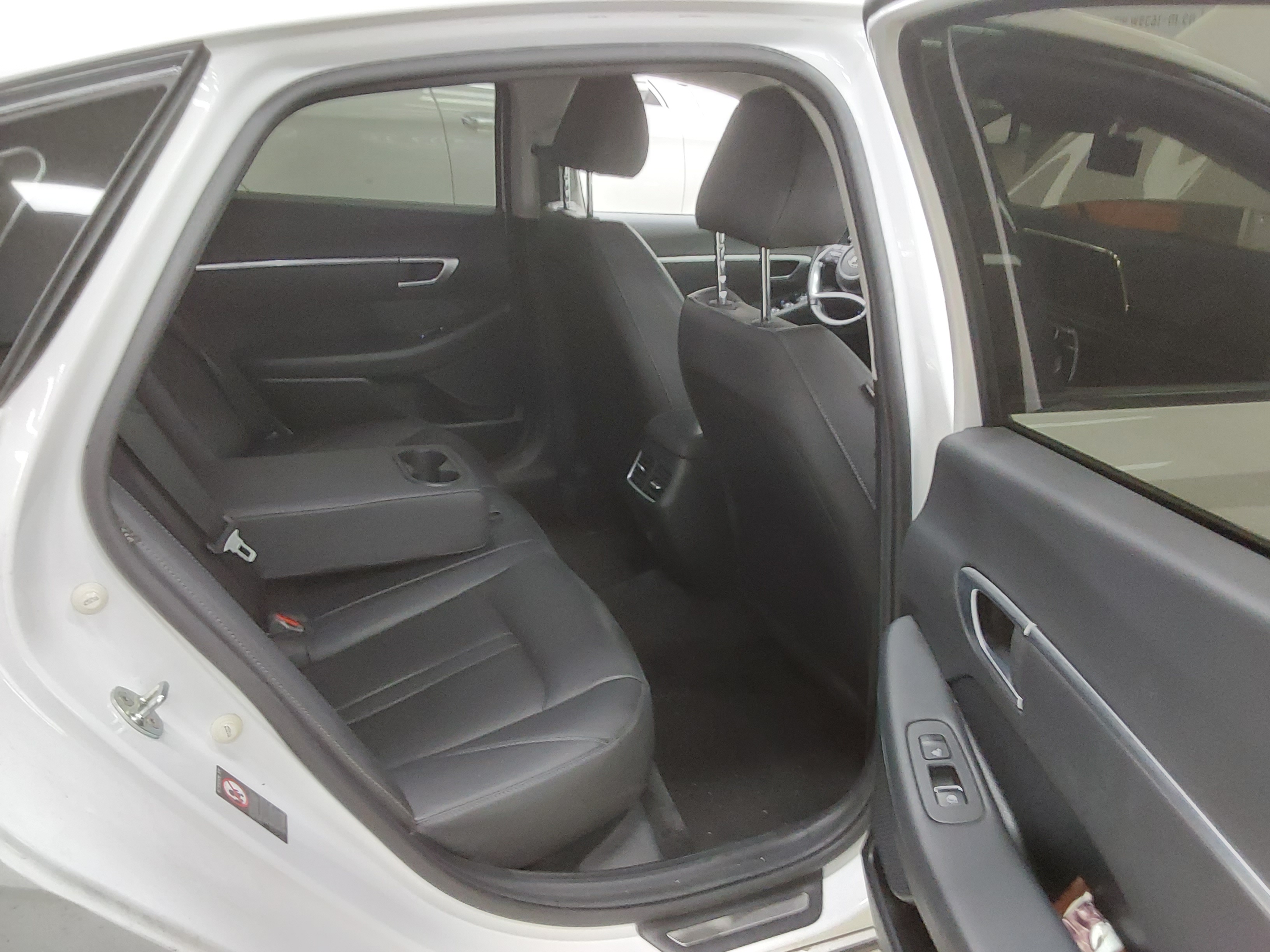 Hyundai Sonata 2020 - Image 12