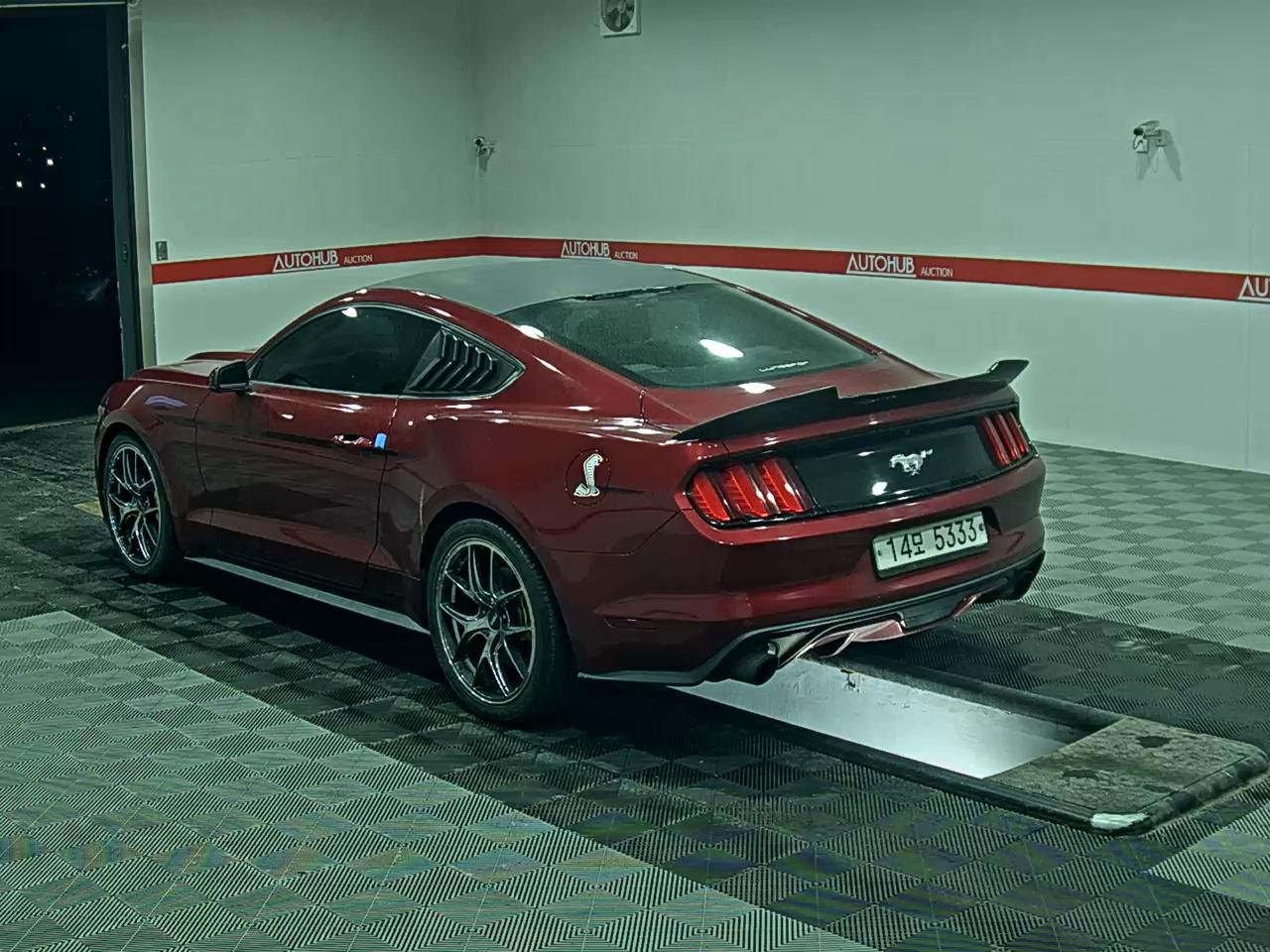 فورد فورد موستانج 2015 - صورة 5