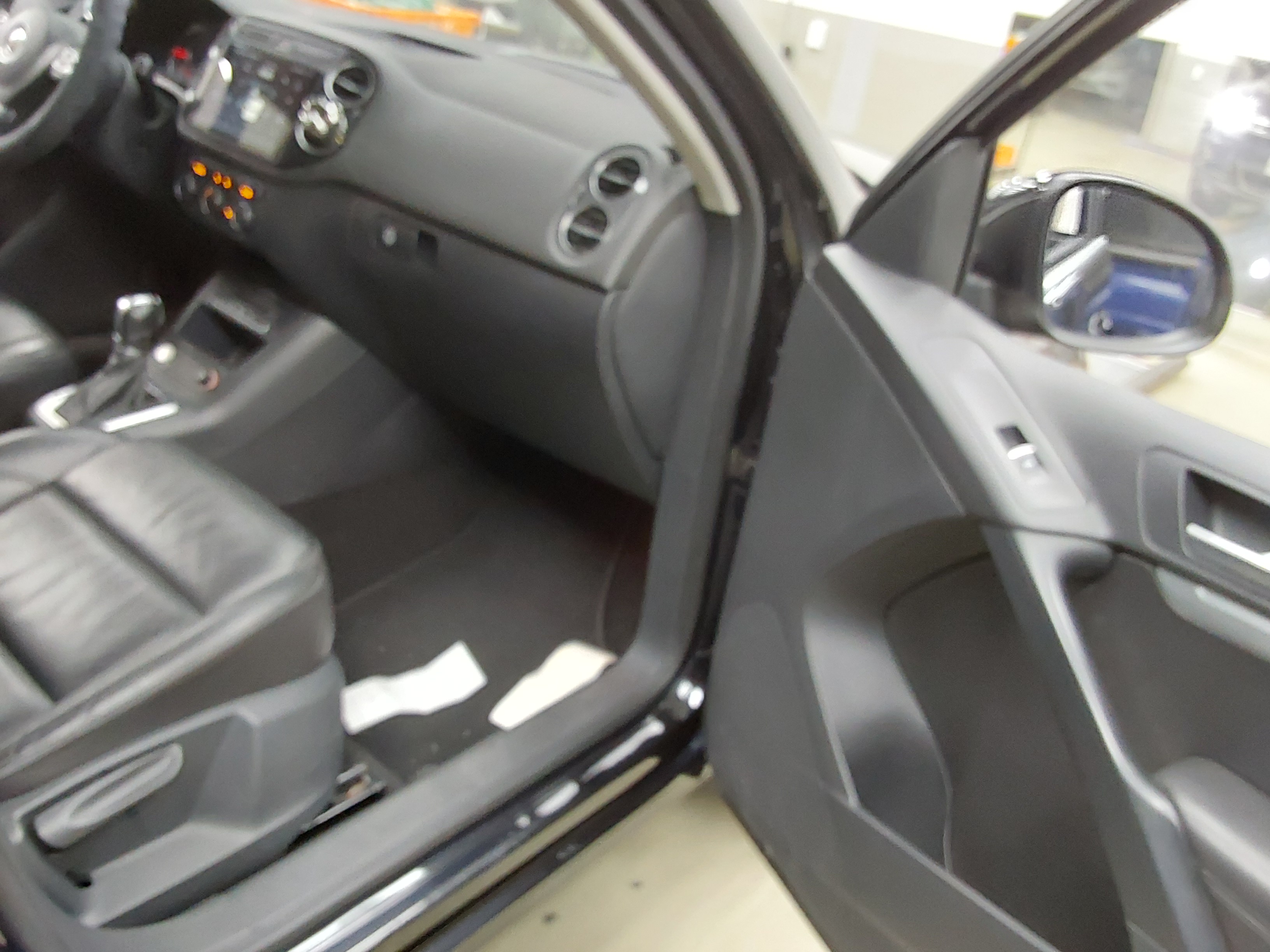 فولكس فاجن تيجوان 2016 - صورة 13